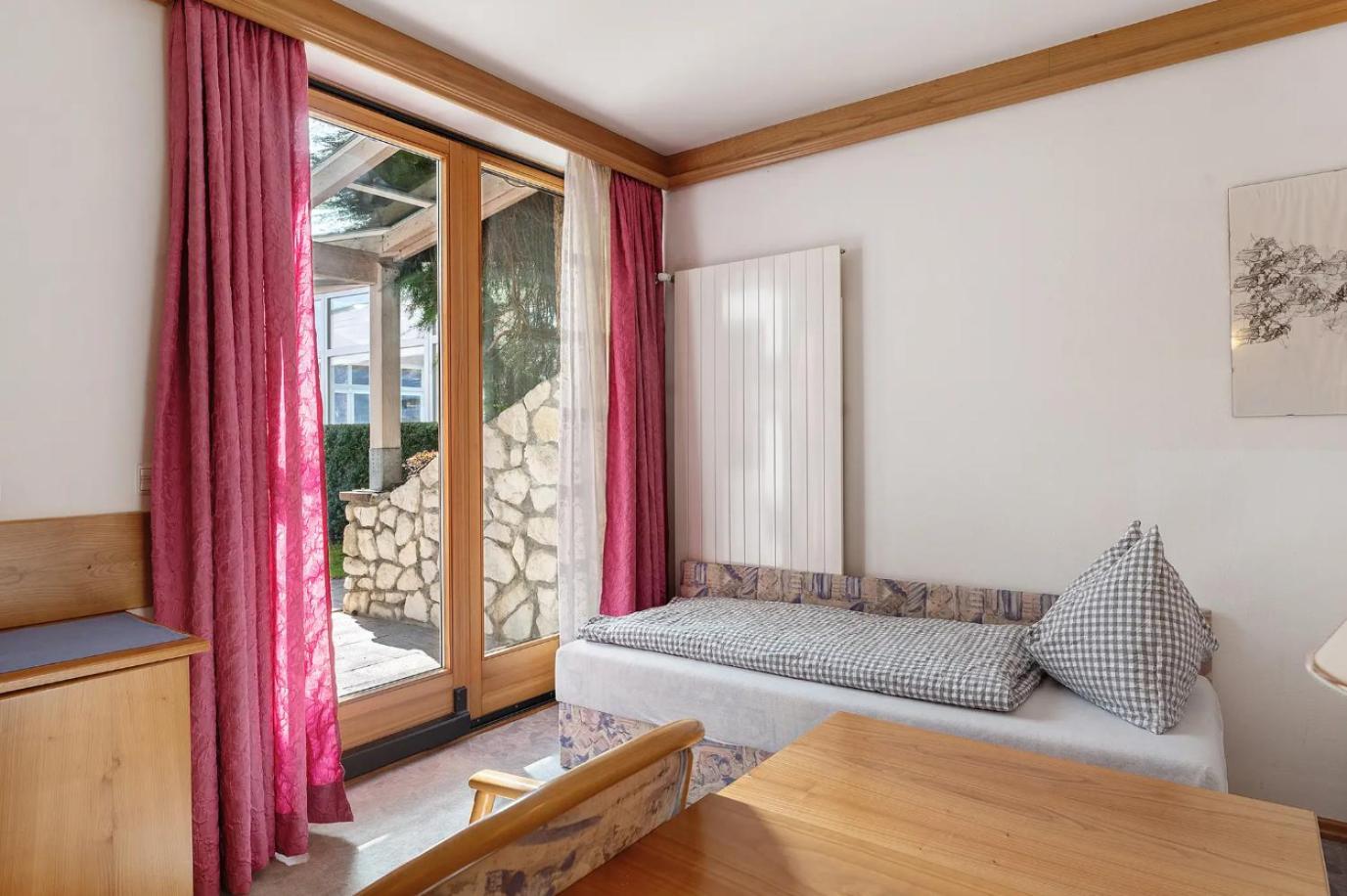 Quadruple Room Private Bathroom