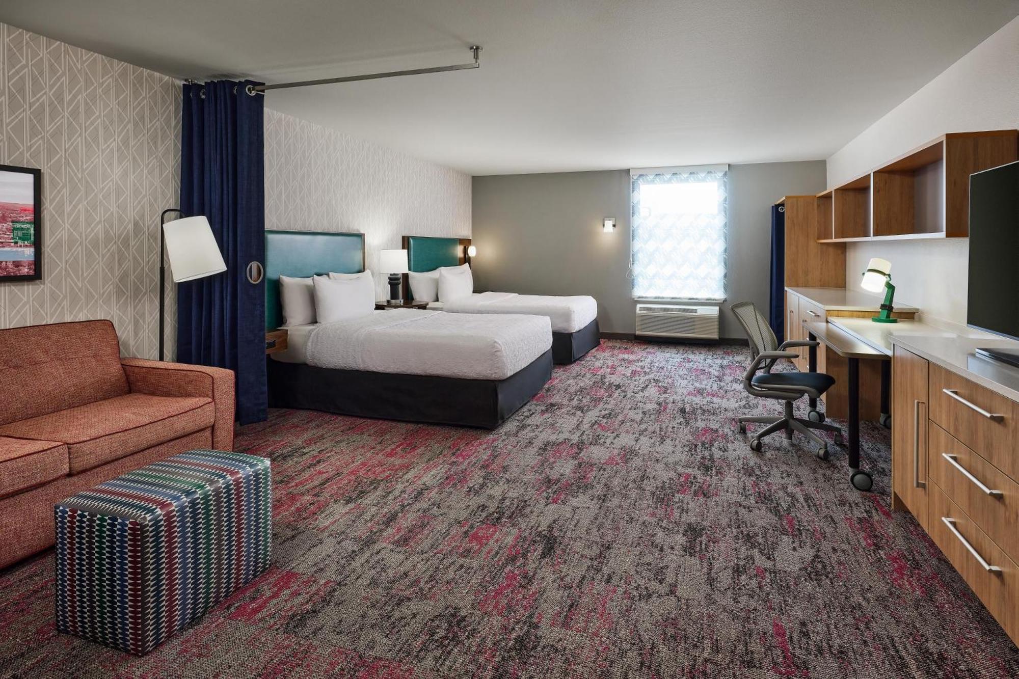 Queen Studio with Two Queen Beds - Mobility and Hearing Access