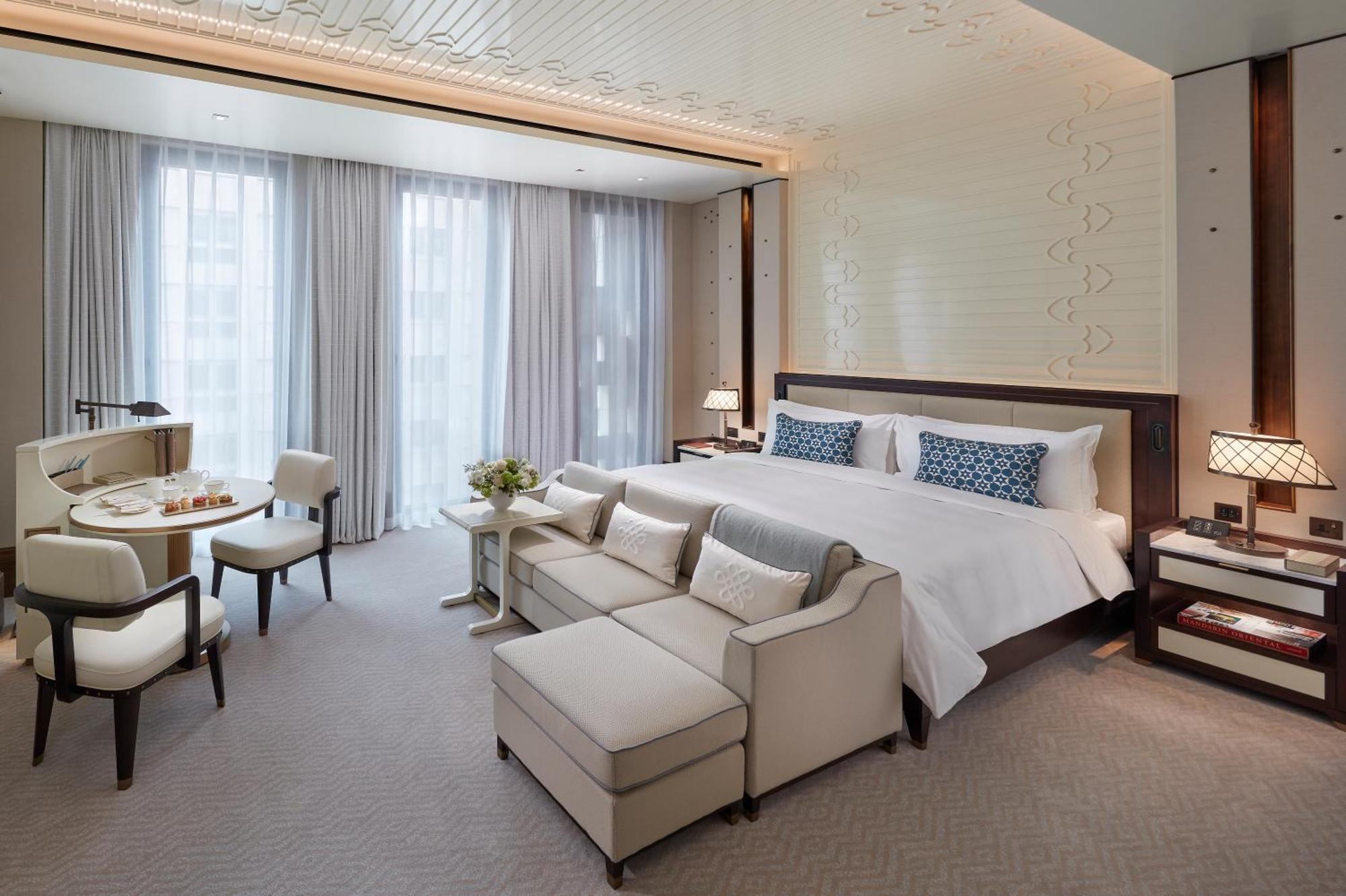 Deluxe Room King