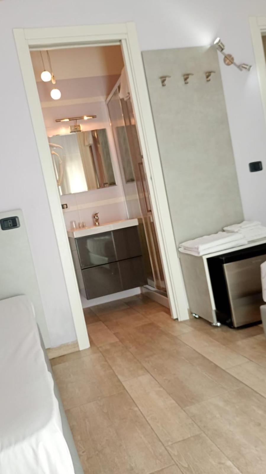 Basic Triple Room