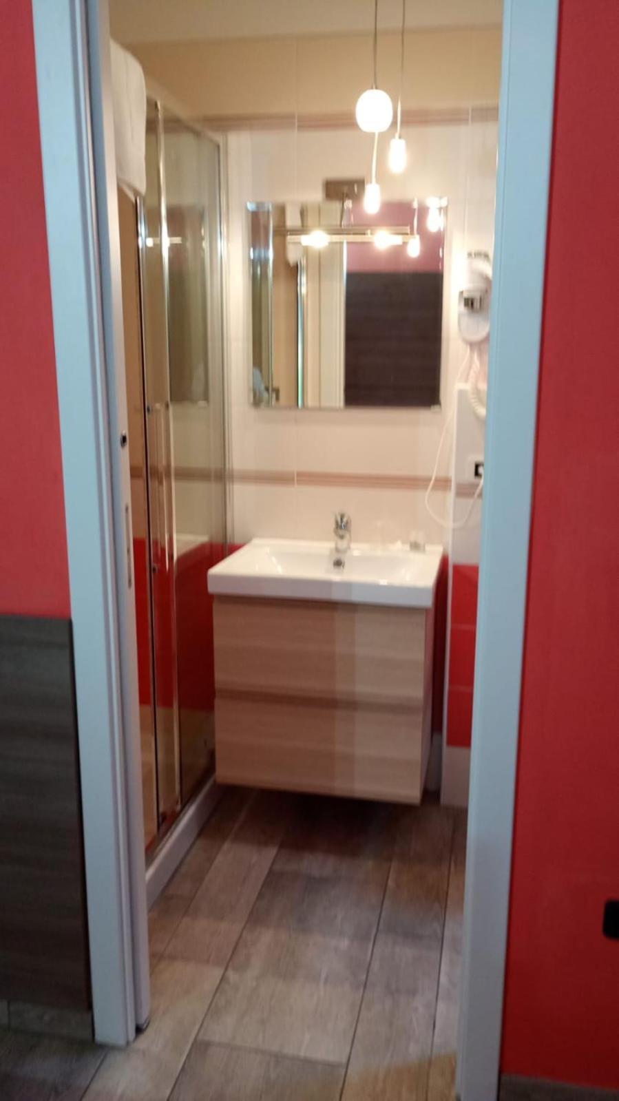 Basic Triple Room
