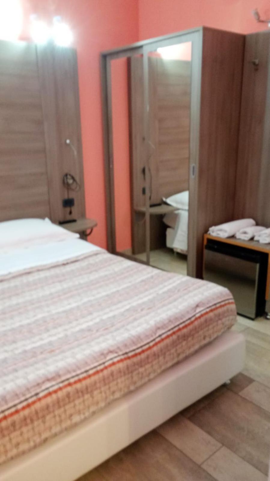 Basic Triple Room