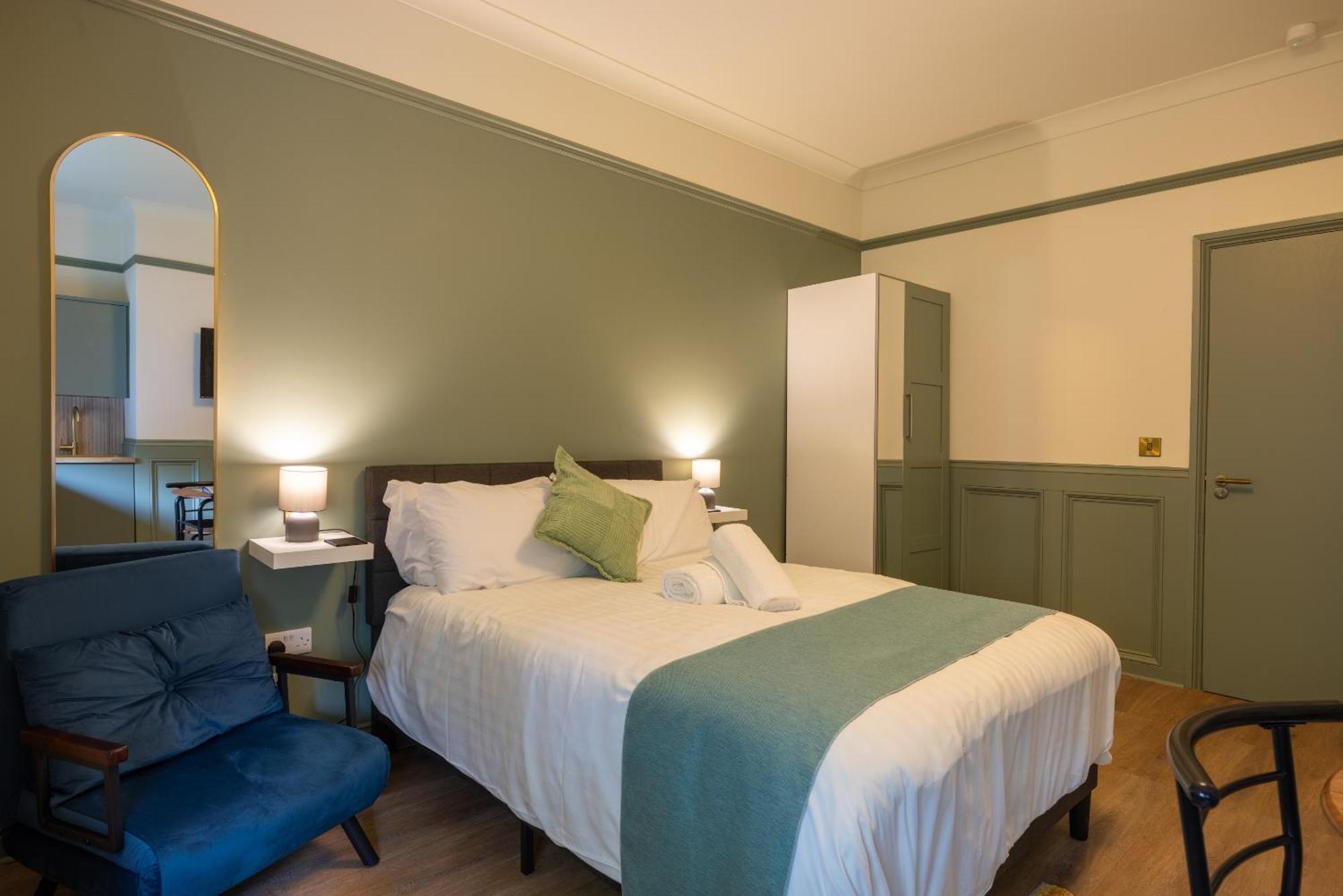 Classic Triple Room