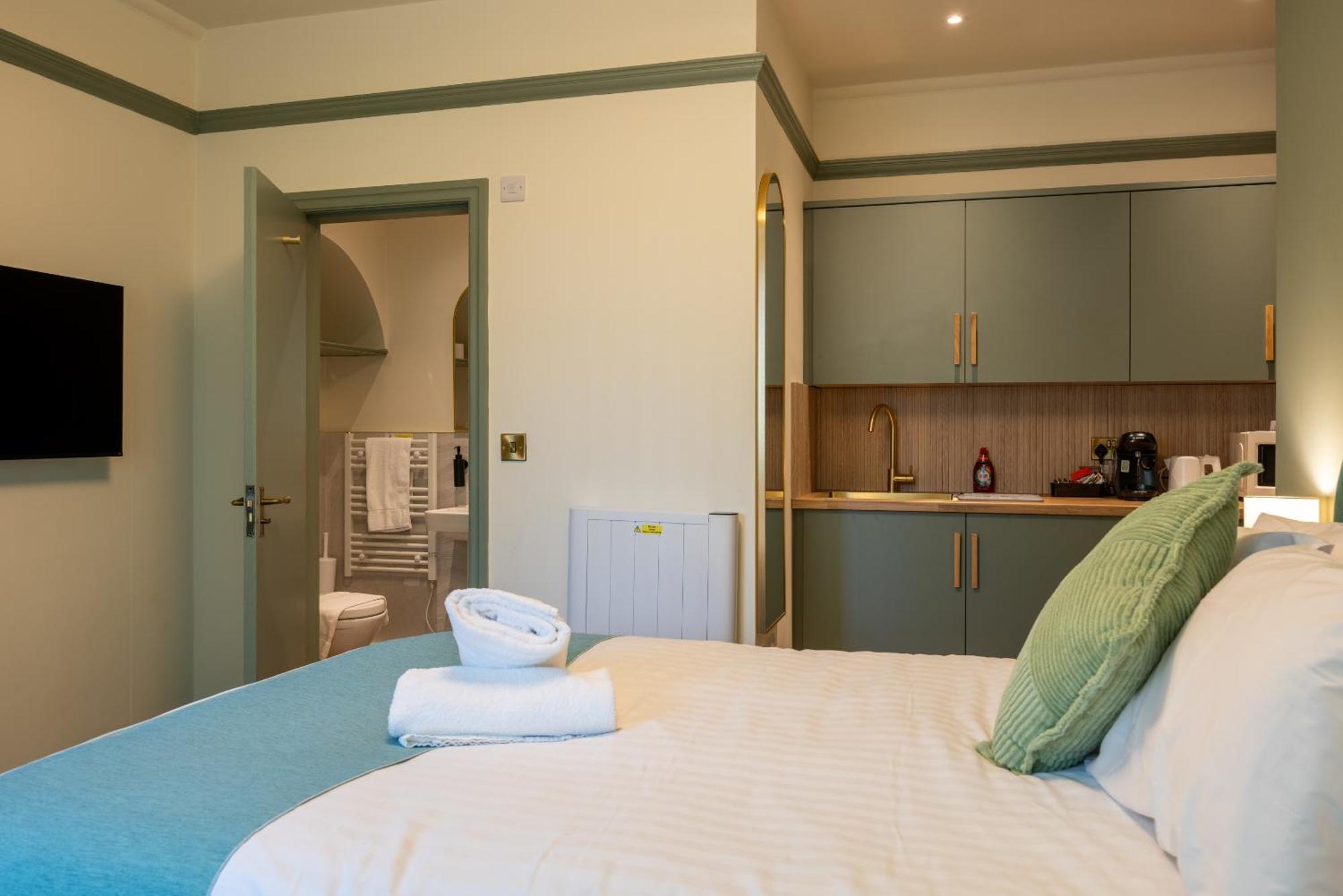 Classic Triple Room