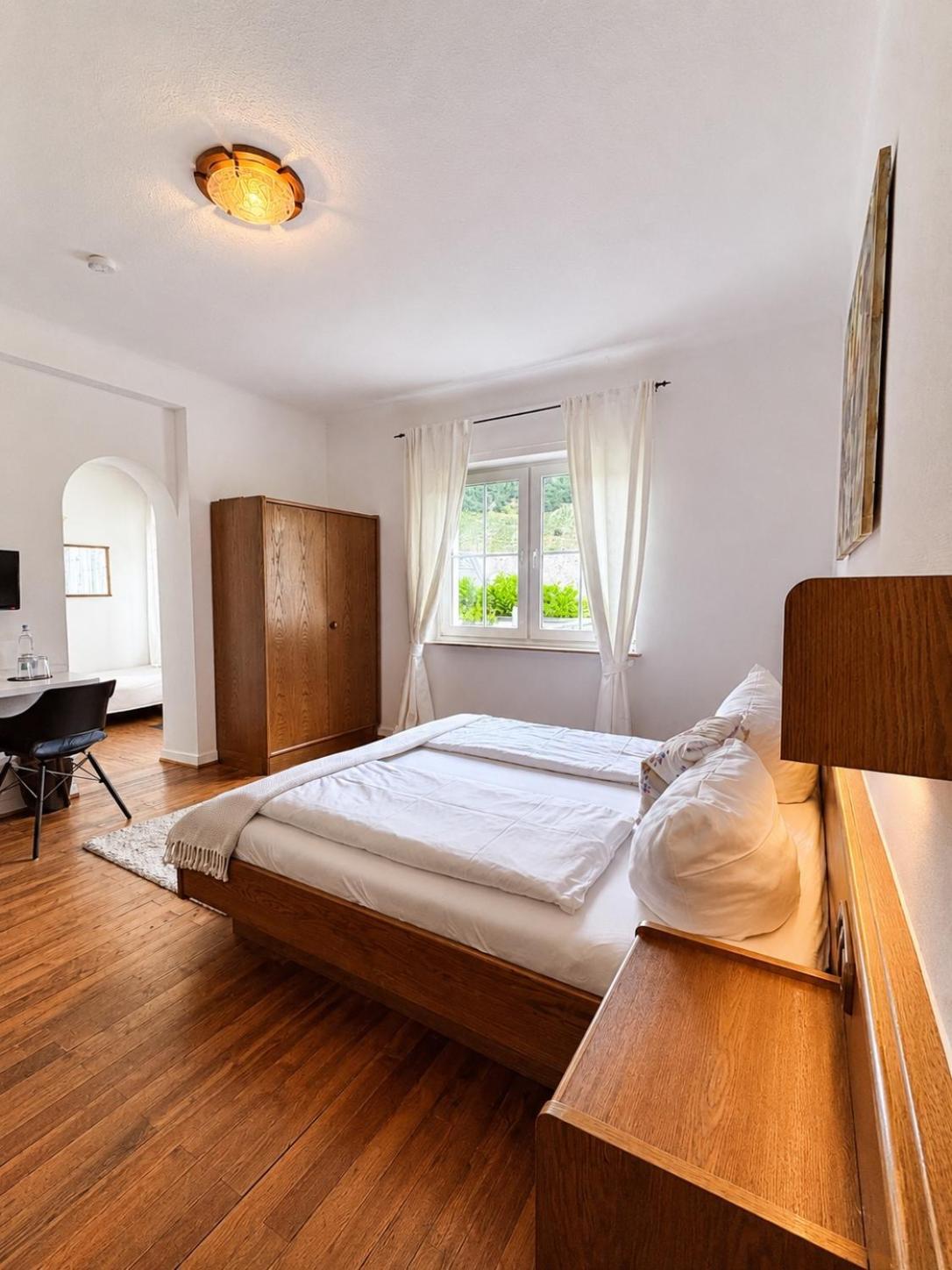 Basic Double Room