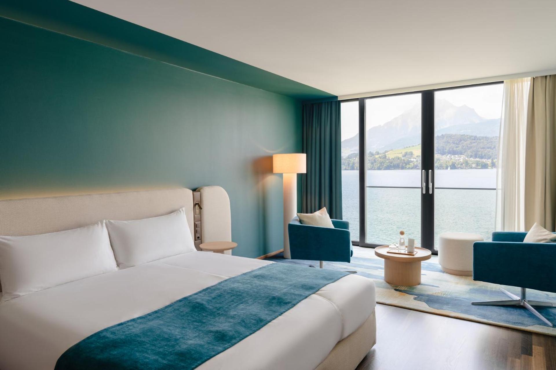 Lake View Deluxe