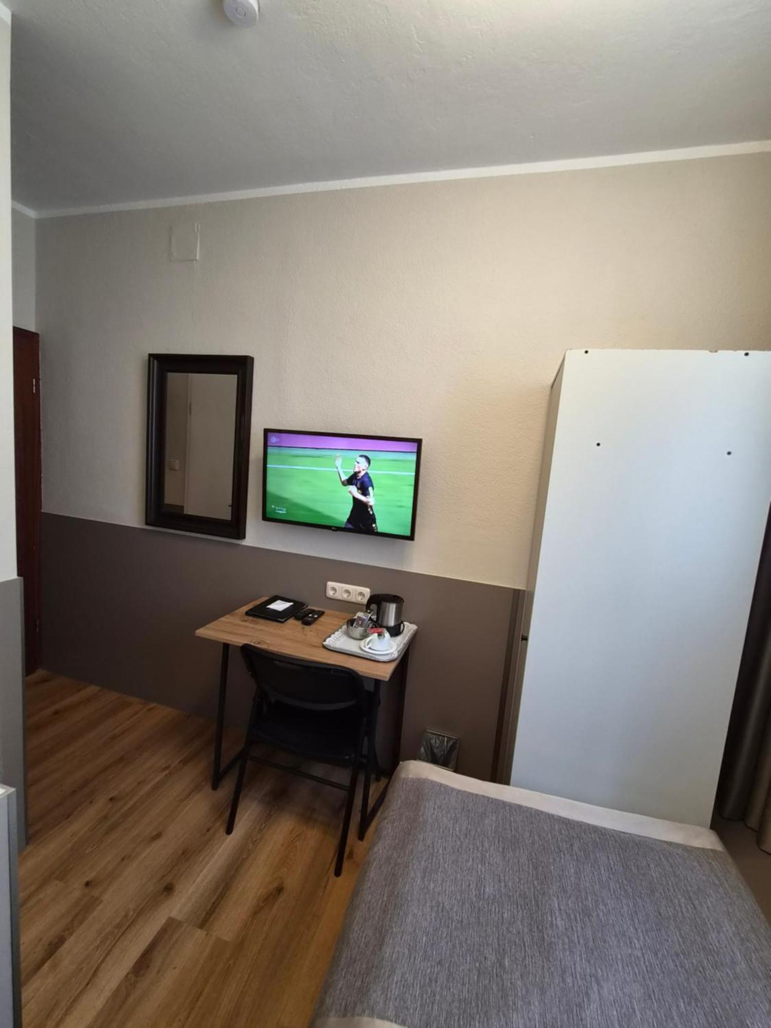 Economy Single Room