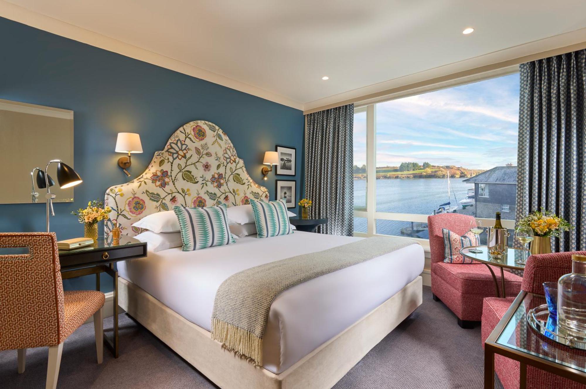 Partial View Room