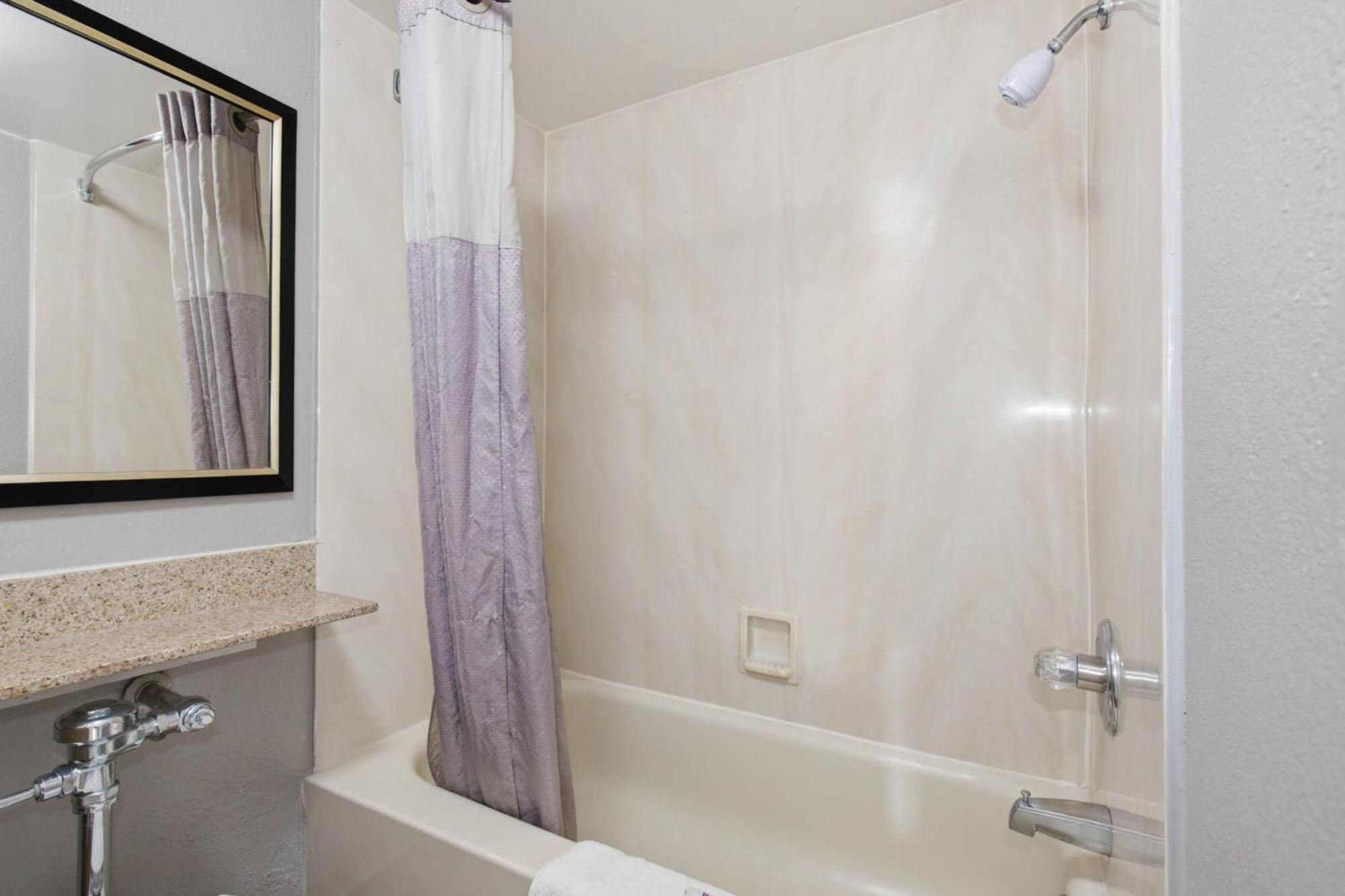 Double Room Non-Smoking