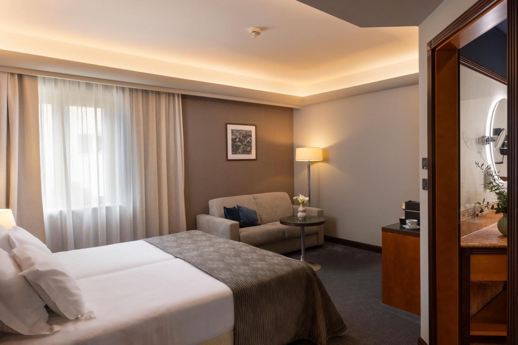 Classic Double Room