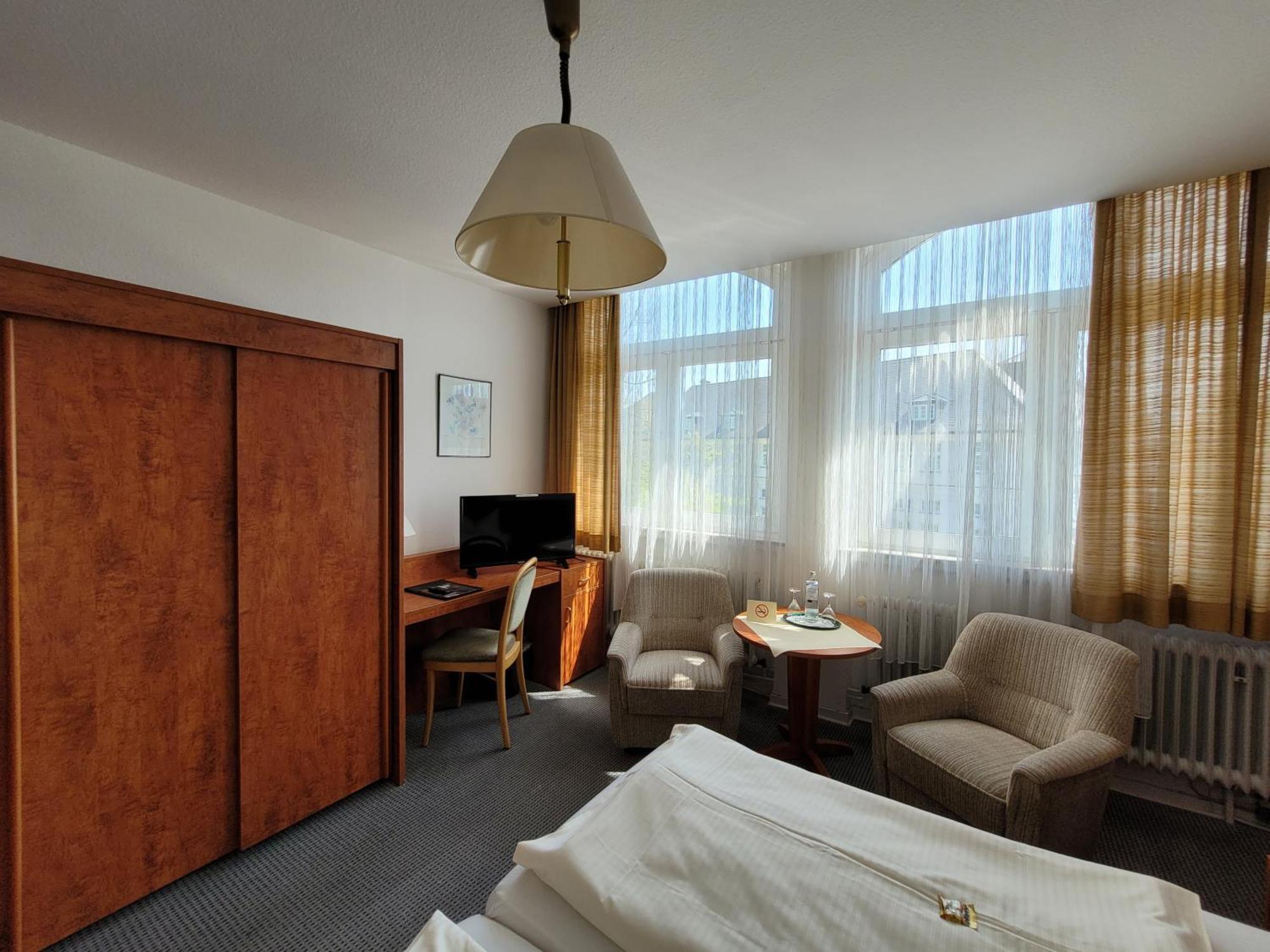 Budget Double Room Annex Villa Germania