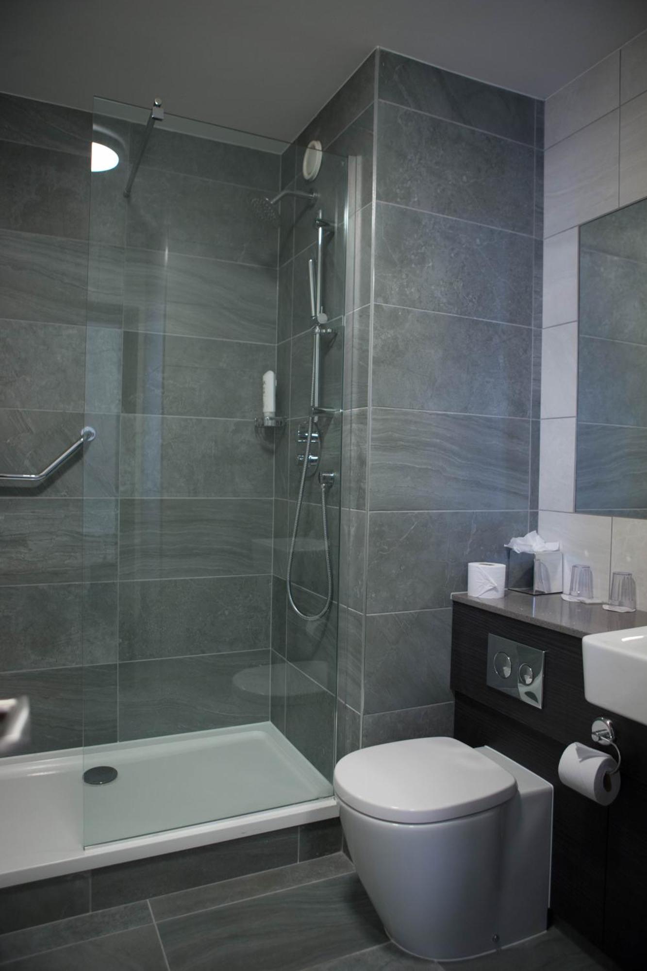 Superior King Single Room