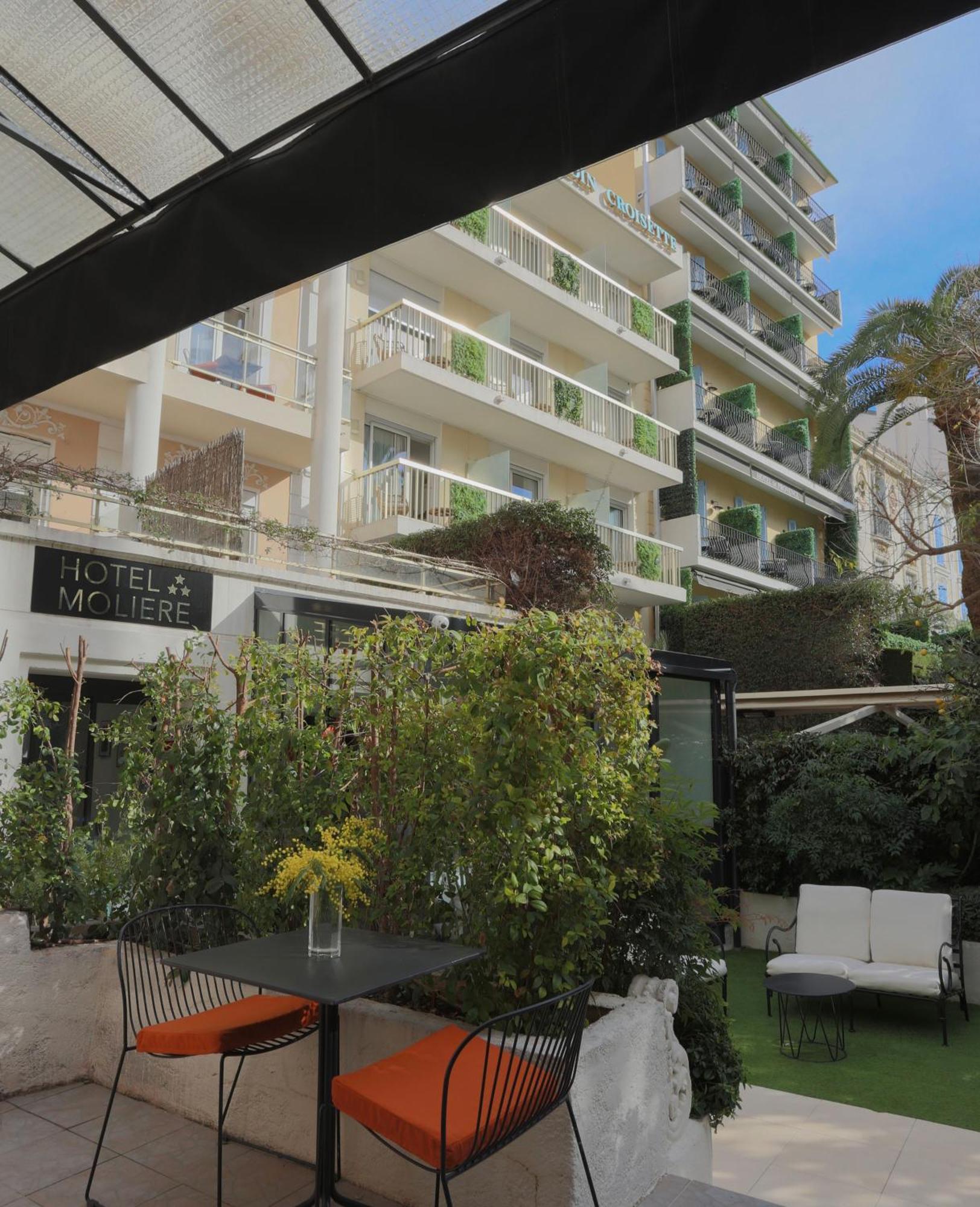 Superior Triple Room Terrace