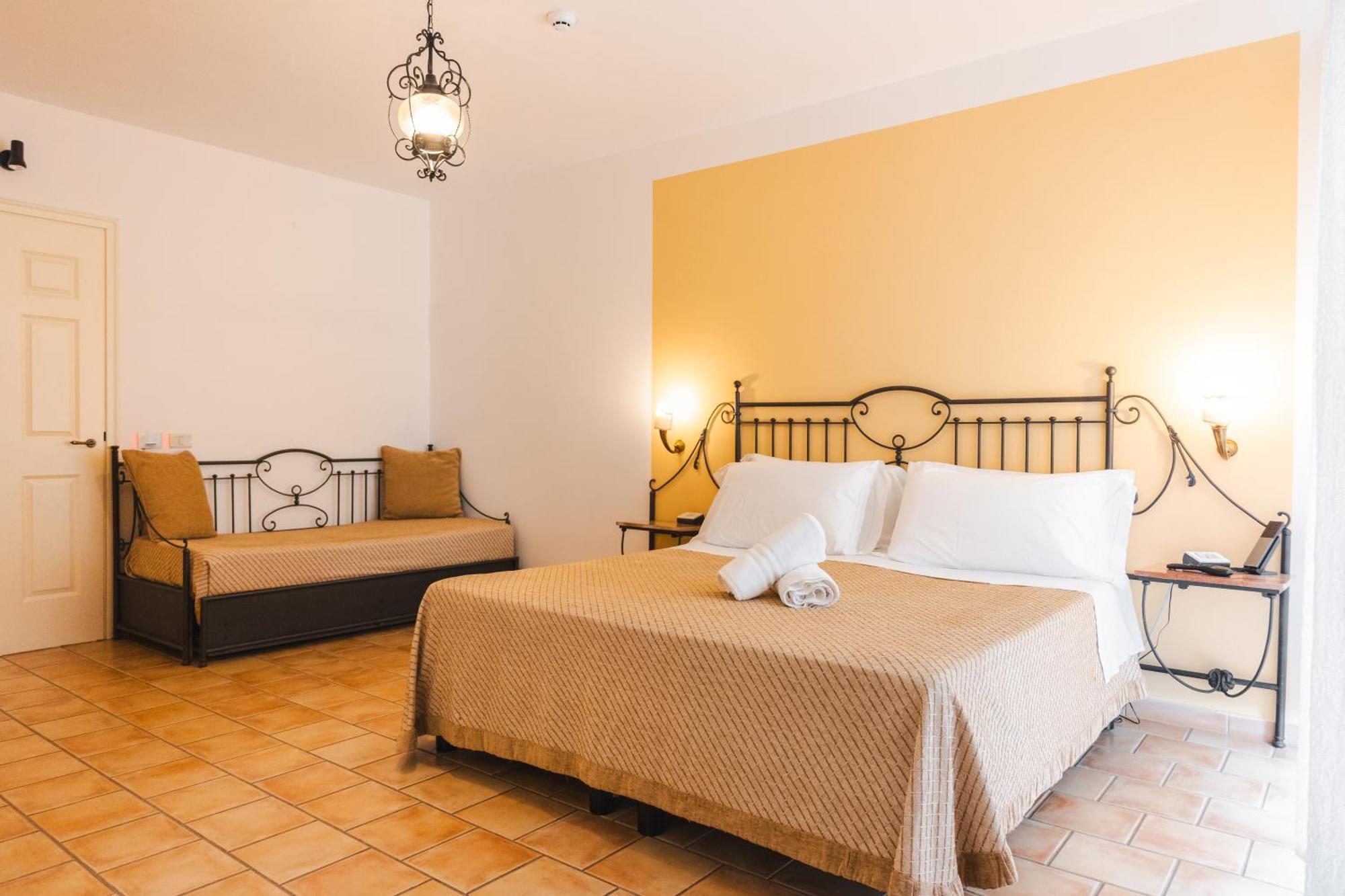 Comfort Quadruple Room