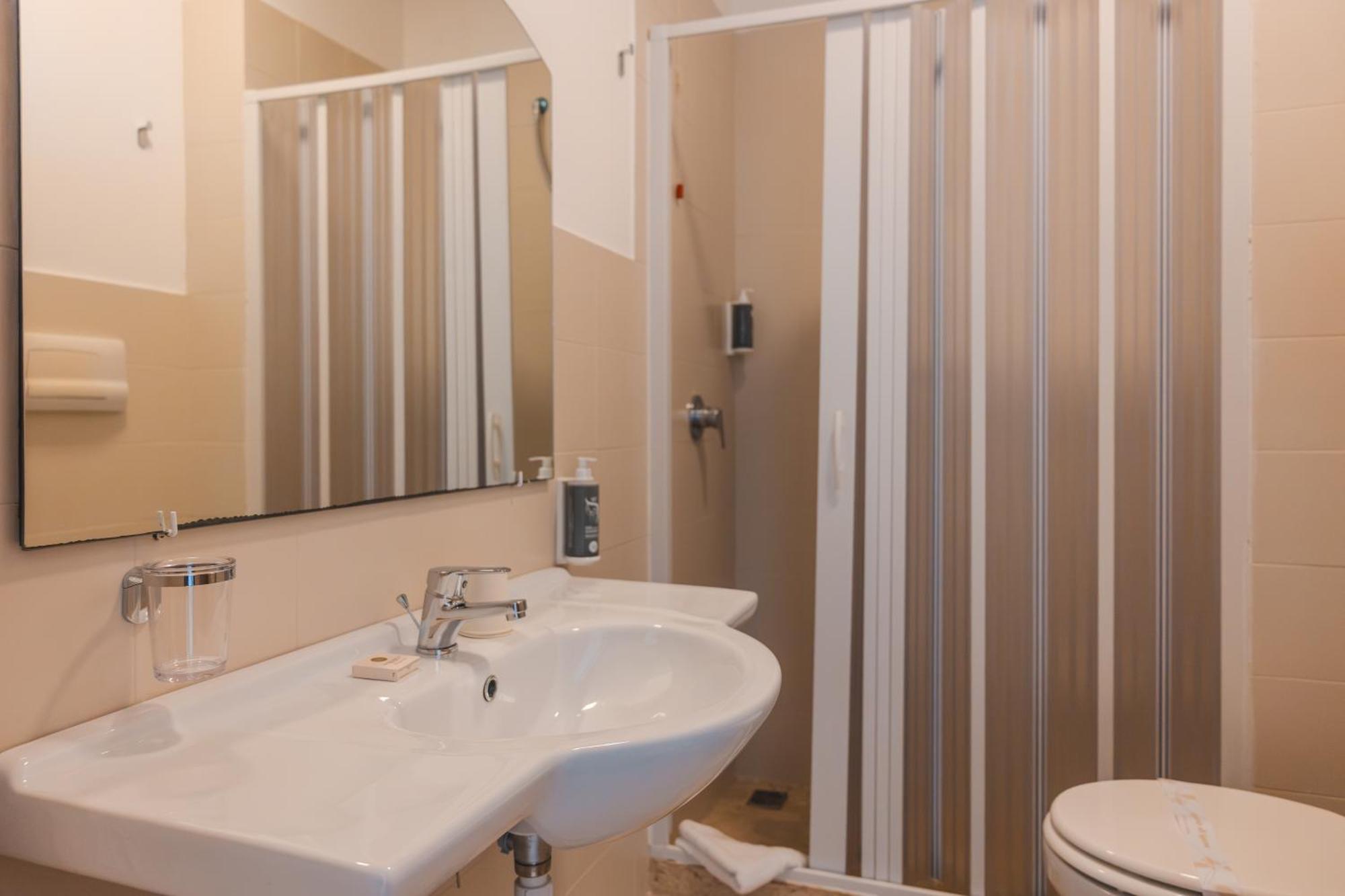 Urban Pool Comfort Quadruple Room