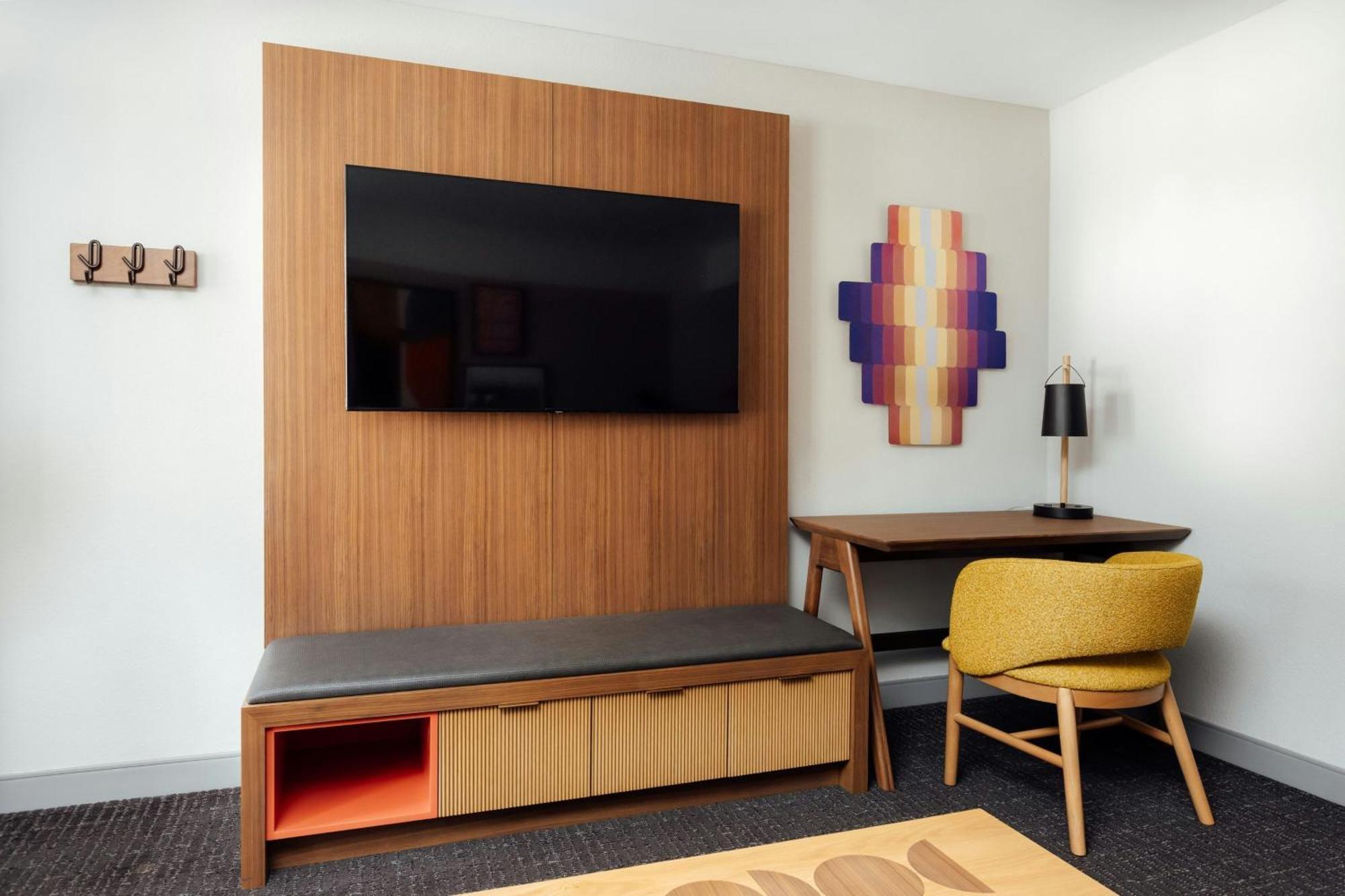 One-Bedroom Suite Two Queen Beds Sofa Bed Deluxe
