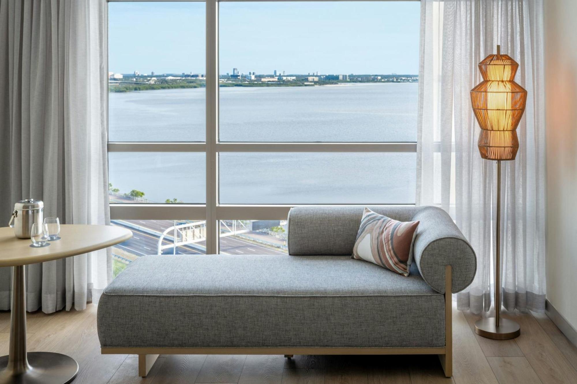 Guest room, 1 King, Bay view