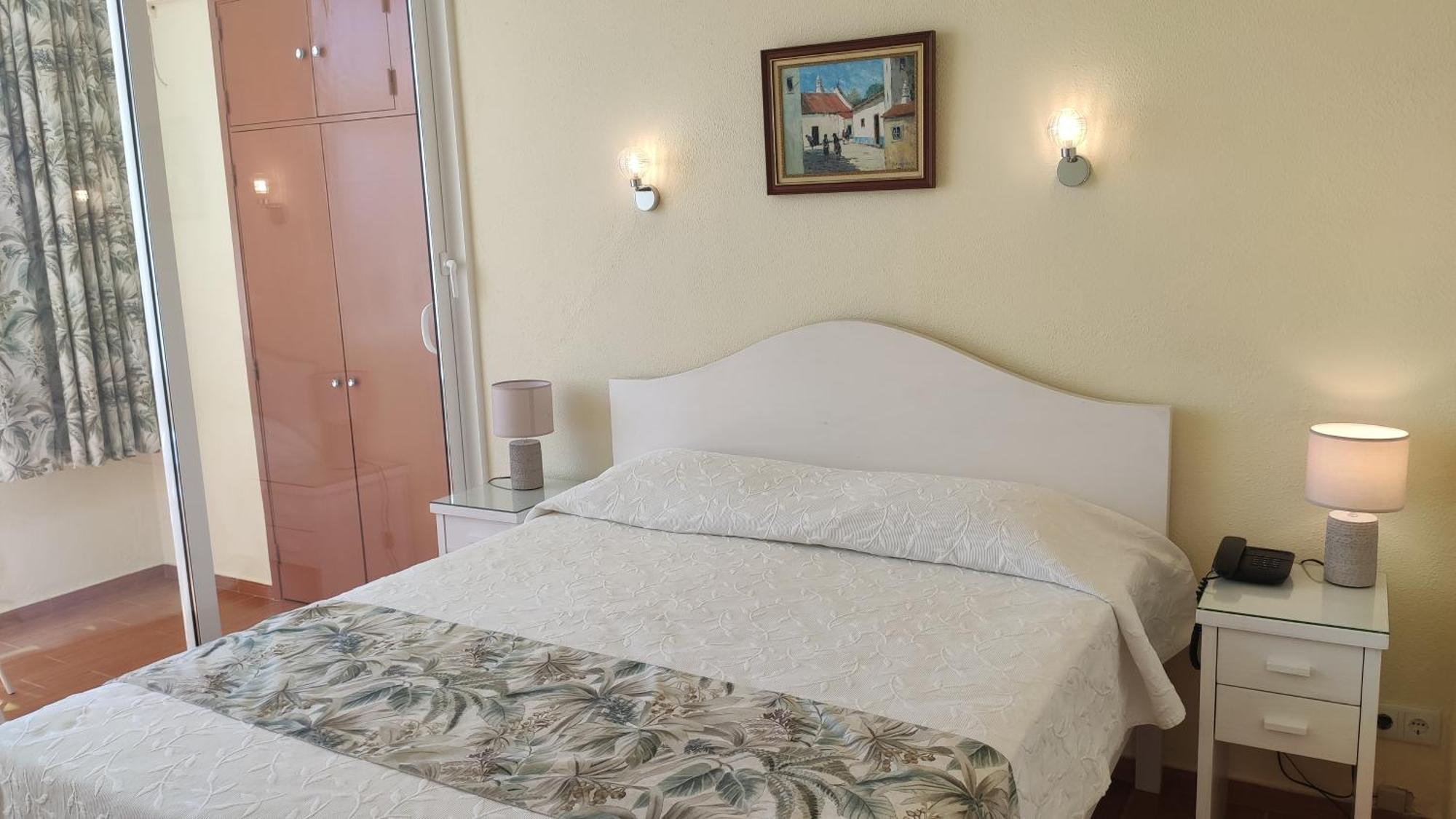 Superior Double Room Balcony Sea or River View