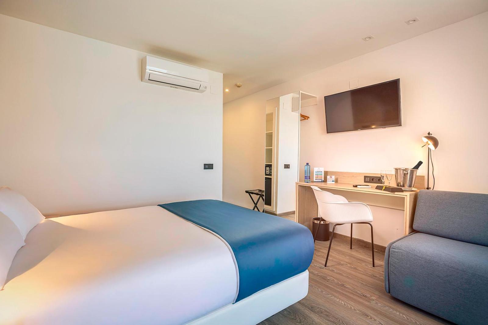 Deluxe Double Room máx