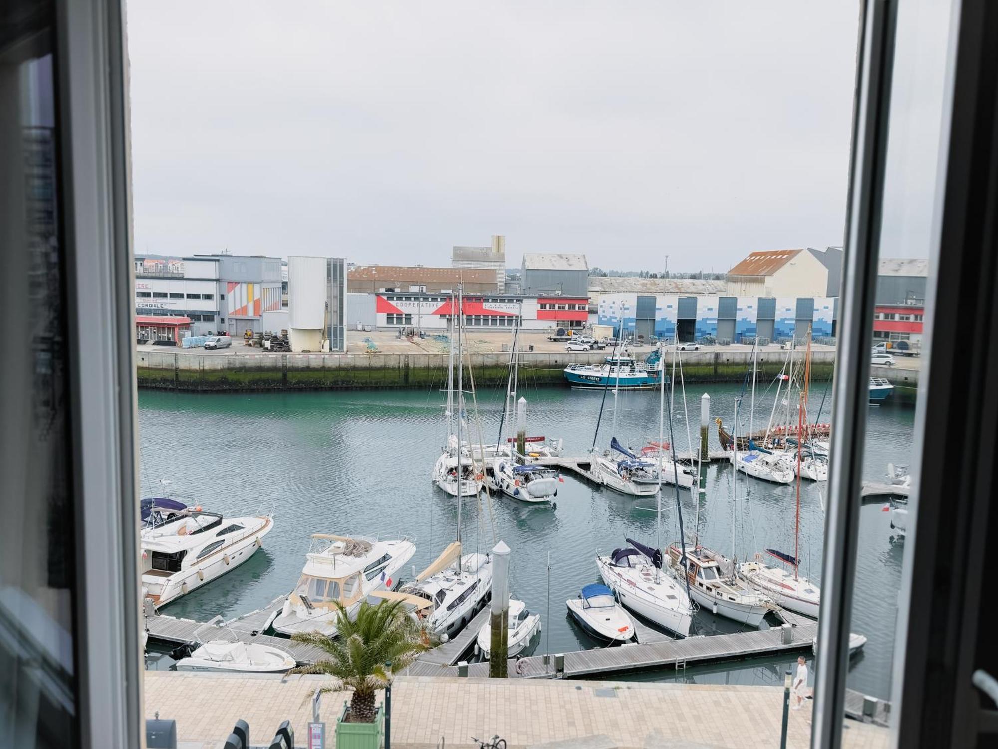 Double Room Port View