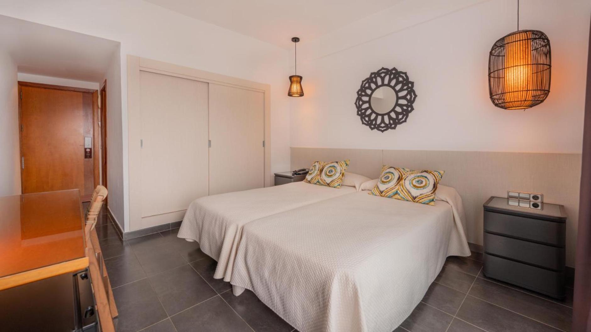 Deluxe Double Room Beach View