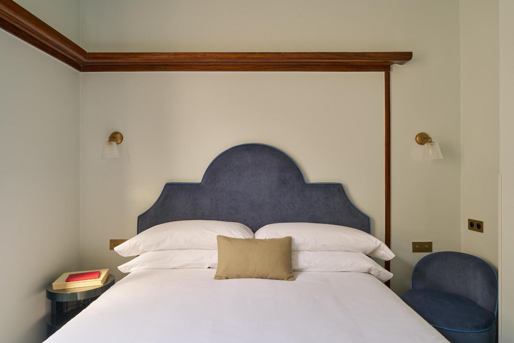 Small Double Room Newly Renovated