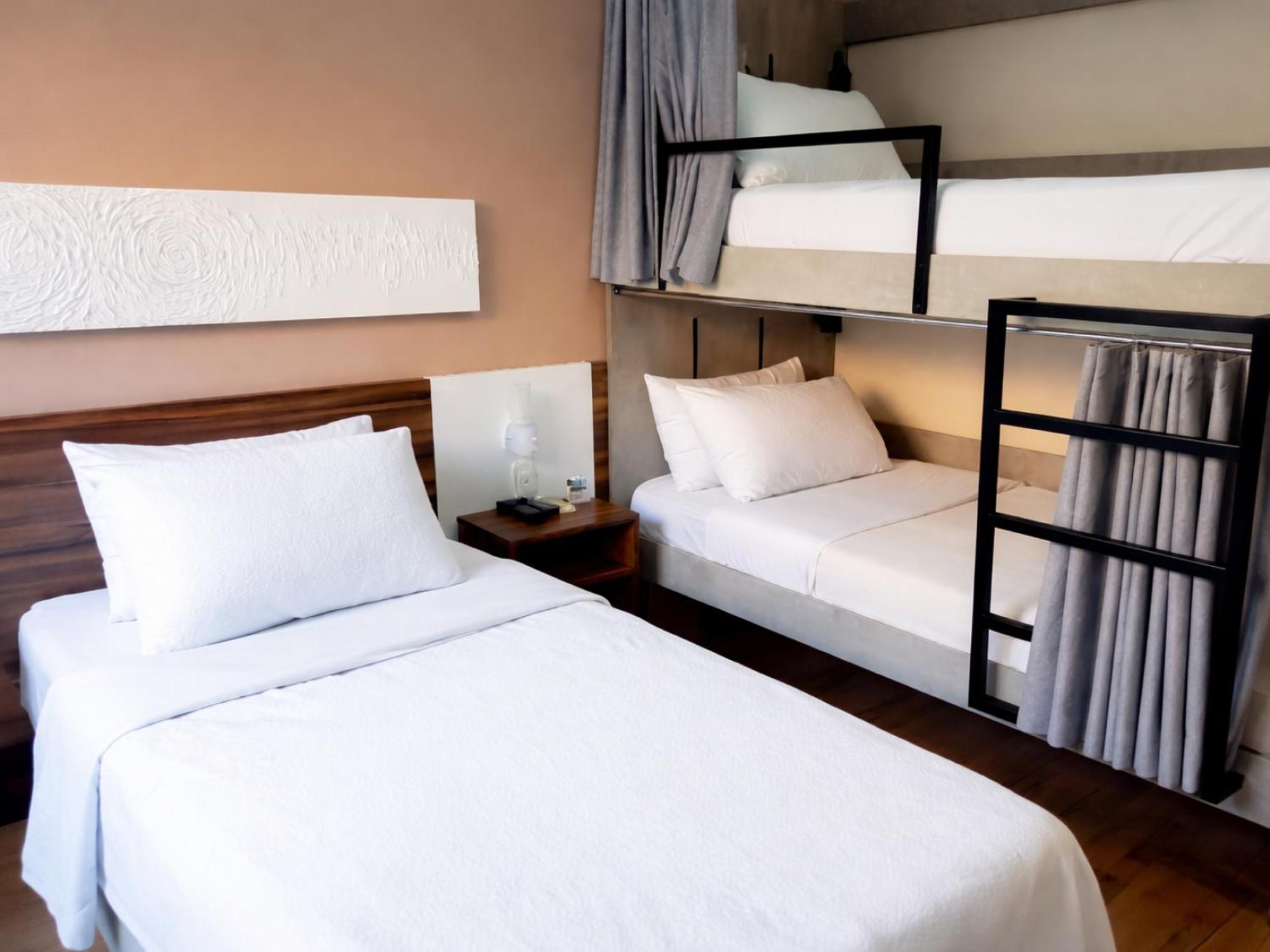 Quarto Triplo Standard