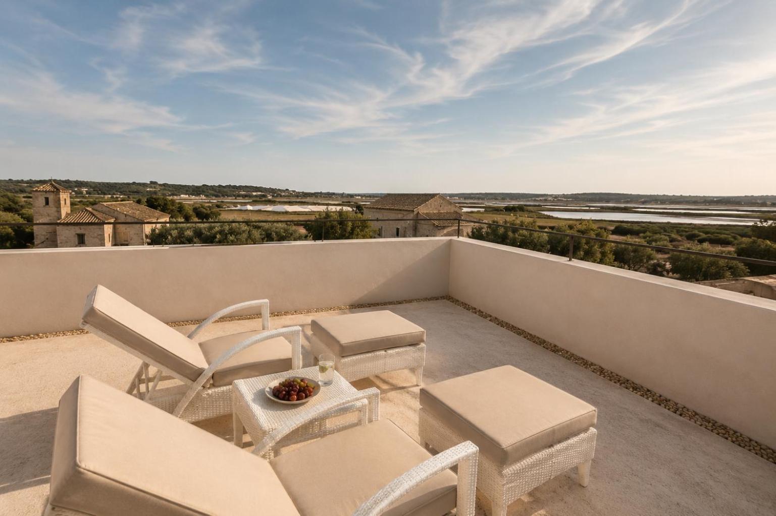 Luxury Suite Terrace