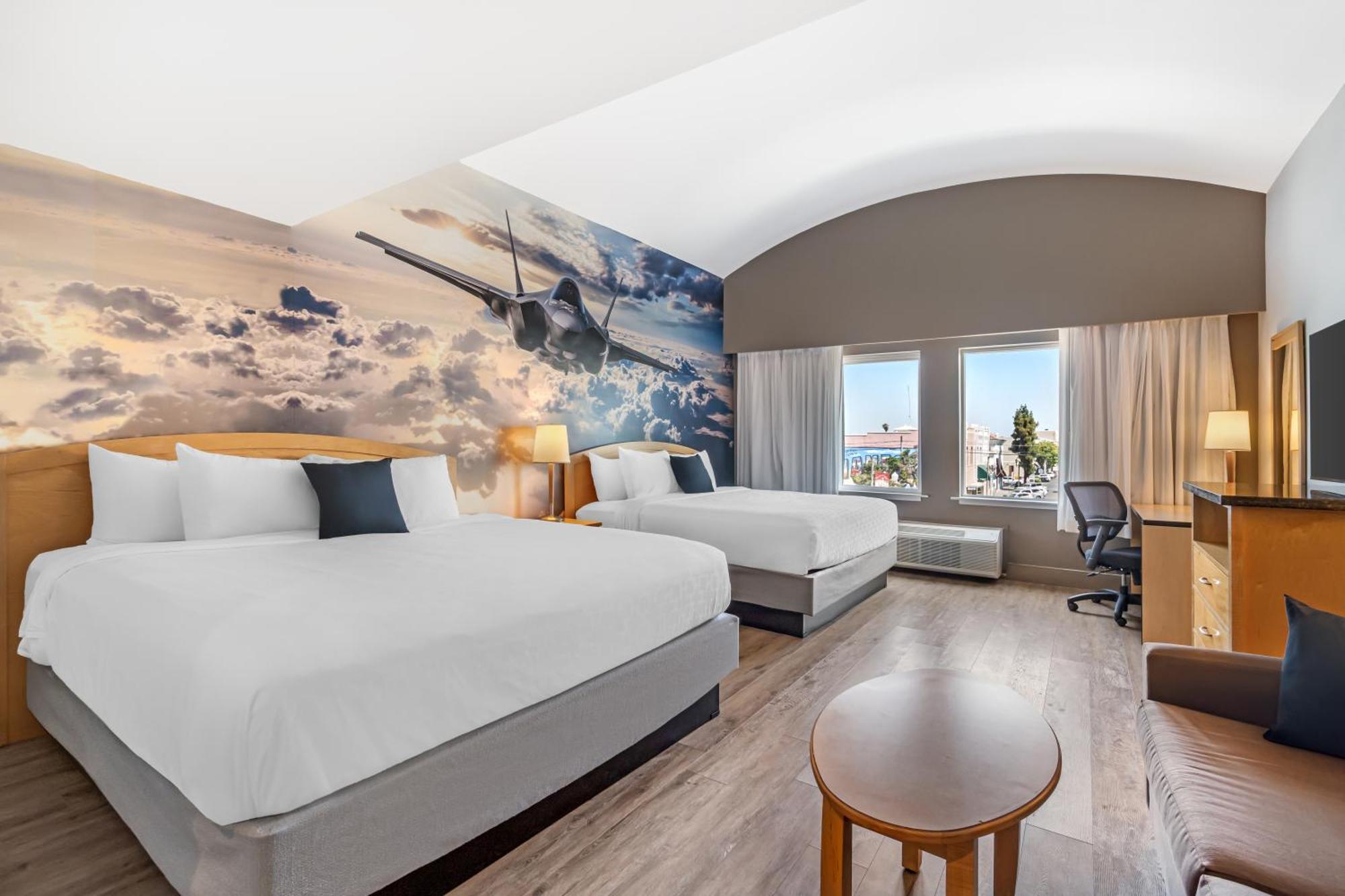 Quadruple Room Two King Beds Non Smoking