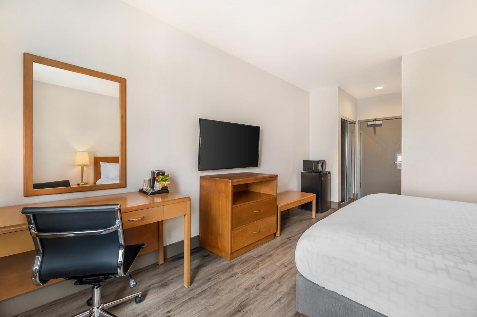 Standard Room J