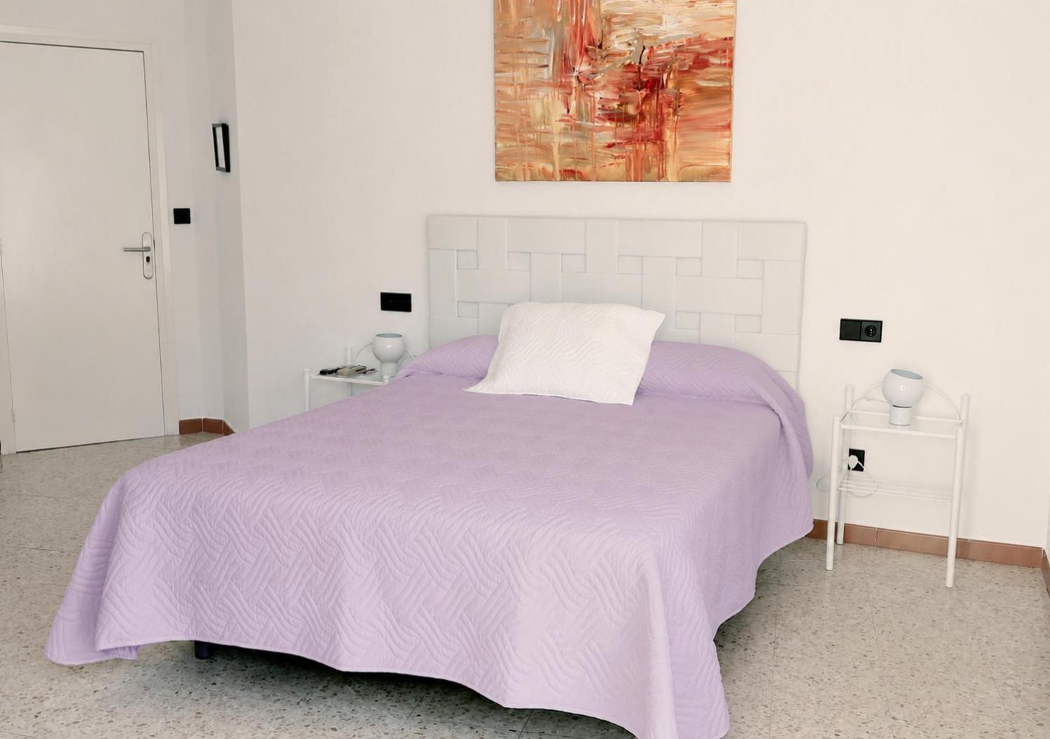 Double Room Private External Bathroom