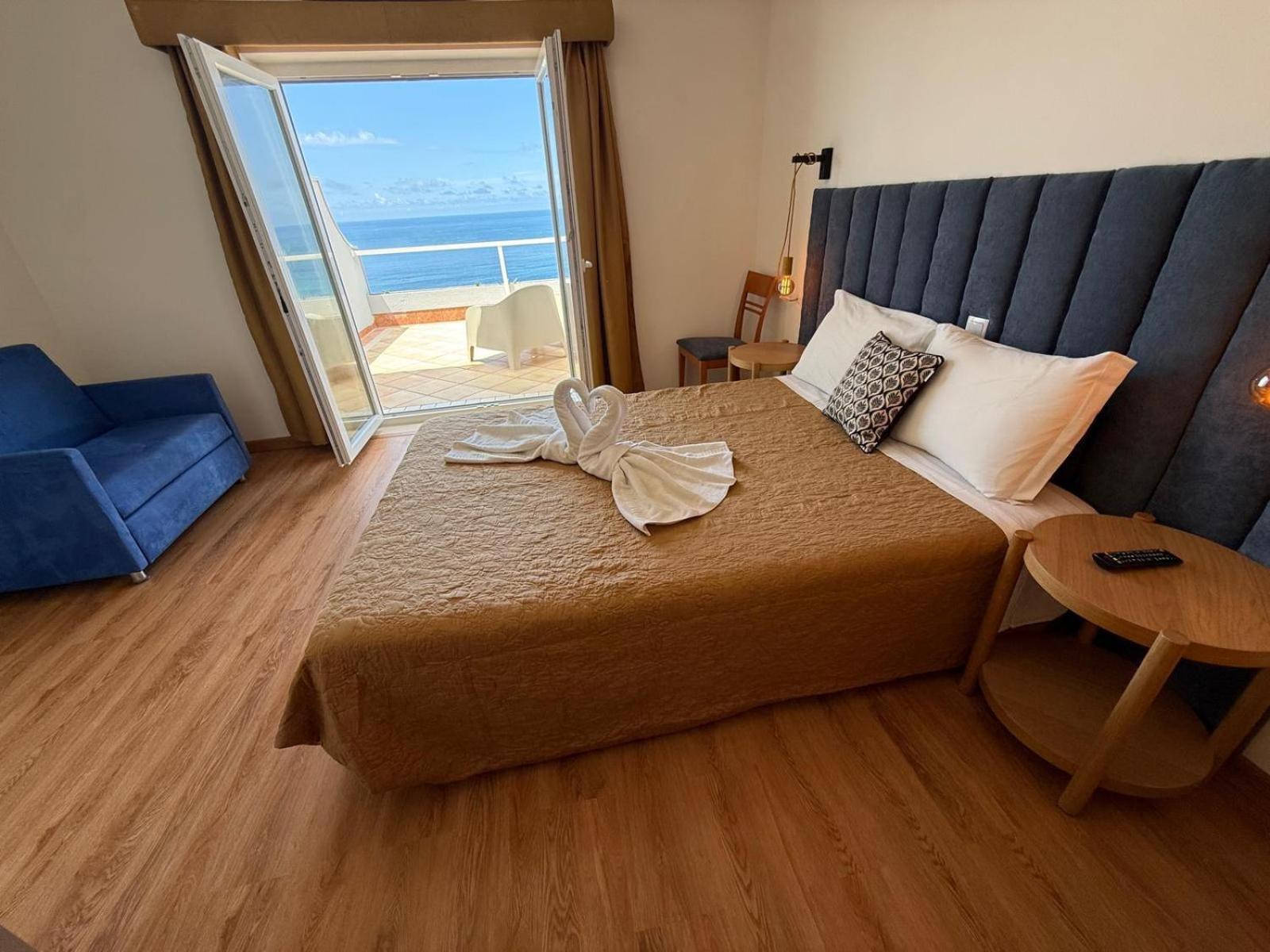 Double Room Balcony Sea View