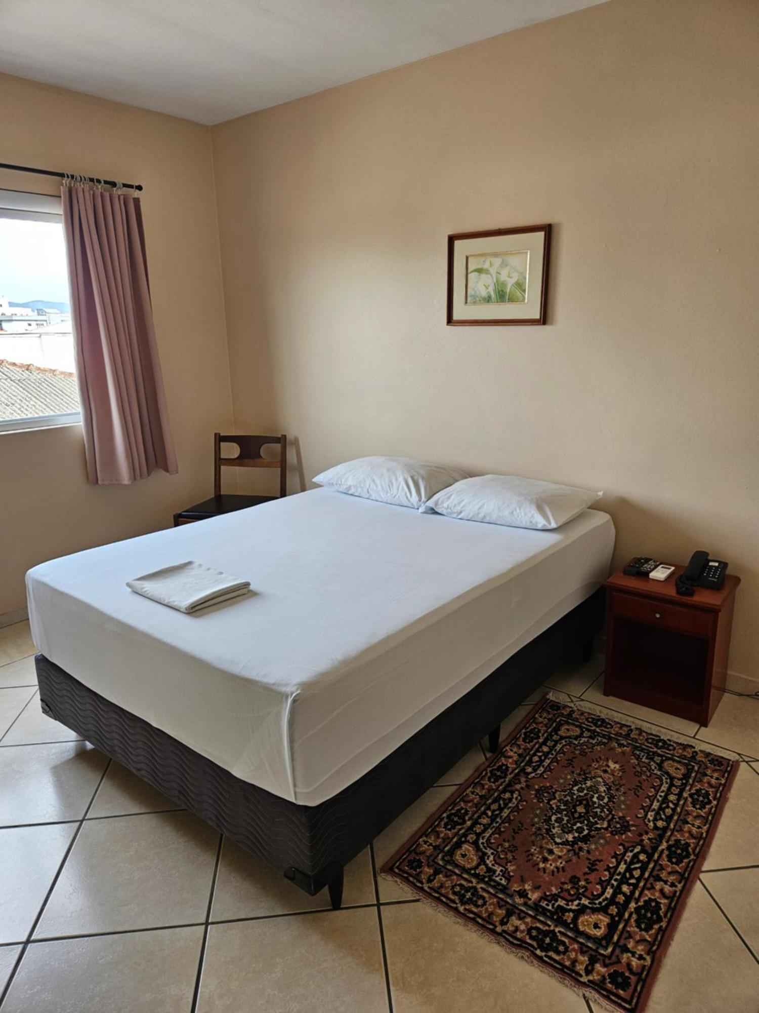 Luxury Single Room