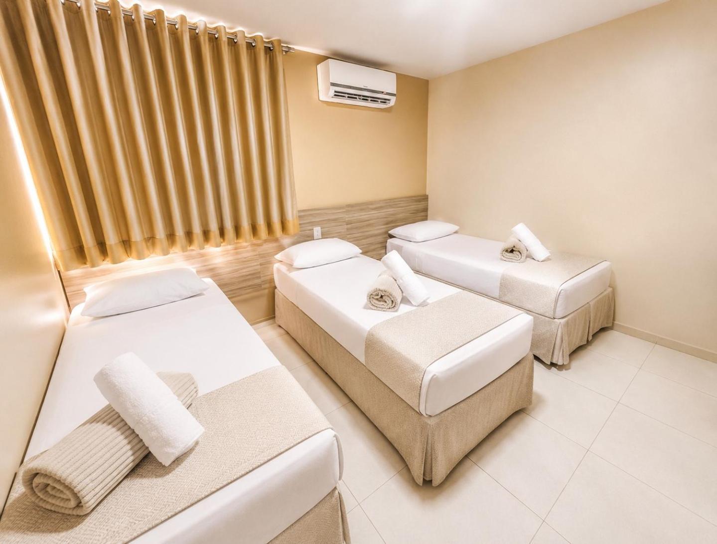 Quarto Triplo Básico