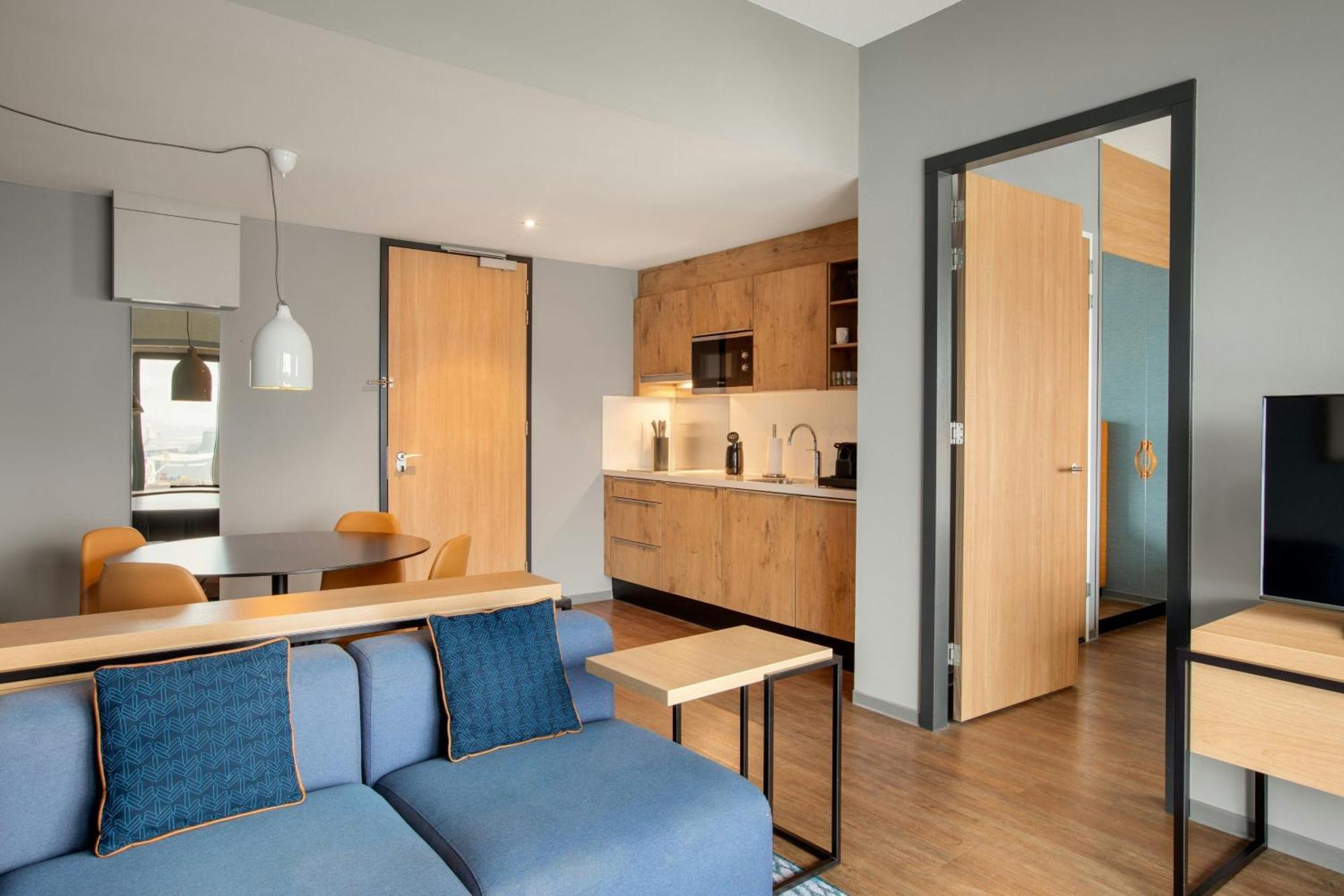 One-Bedroom Suite