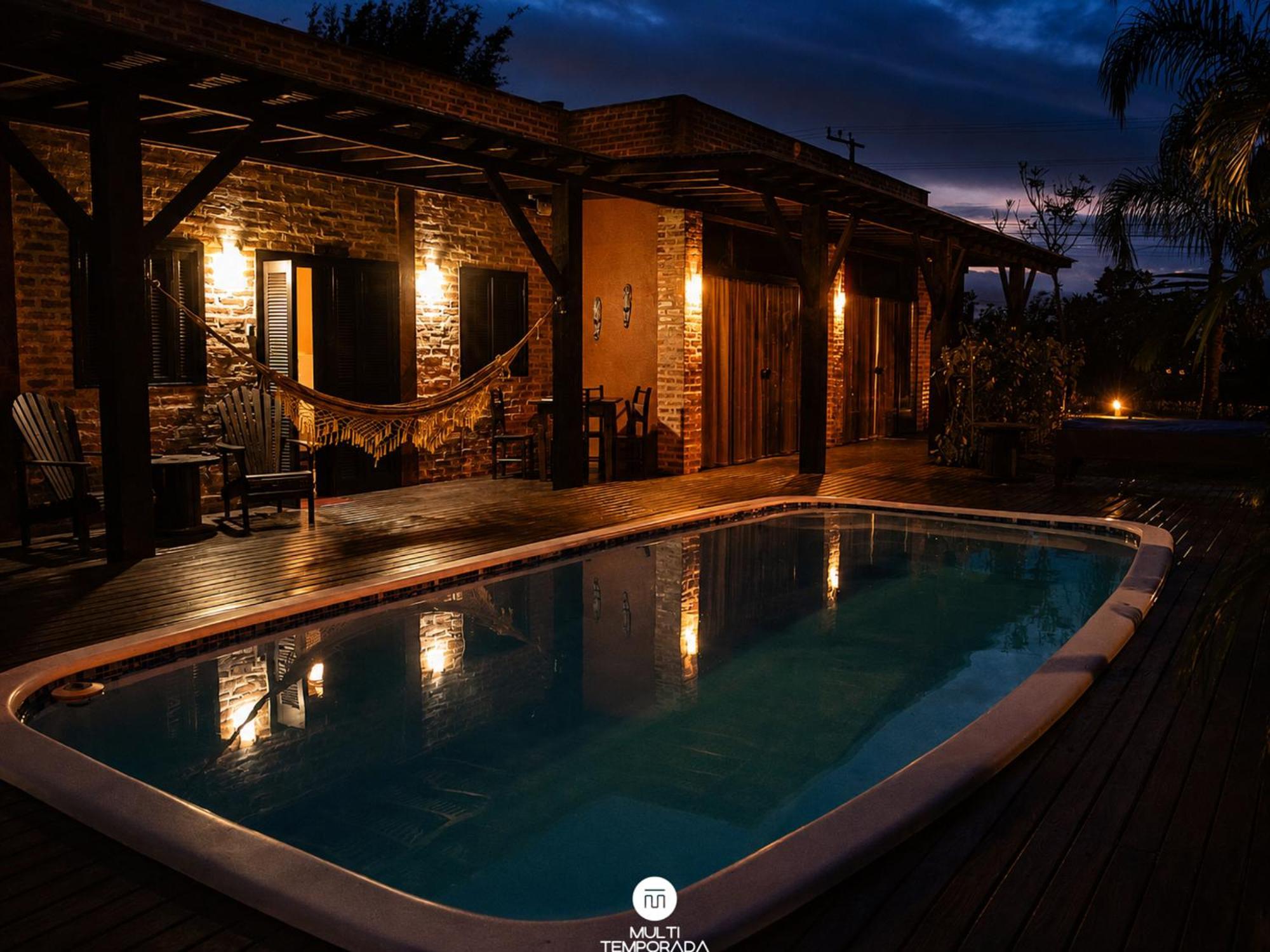 Studio Pool View