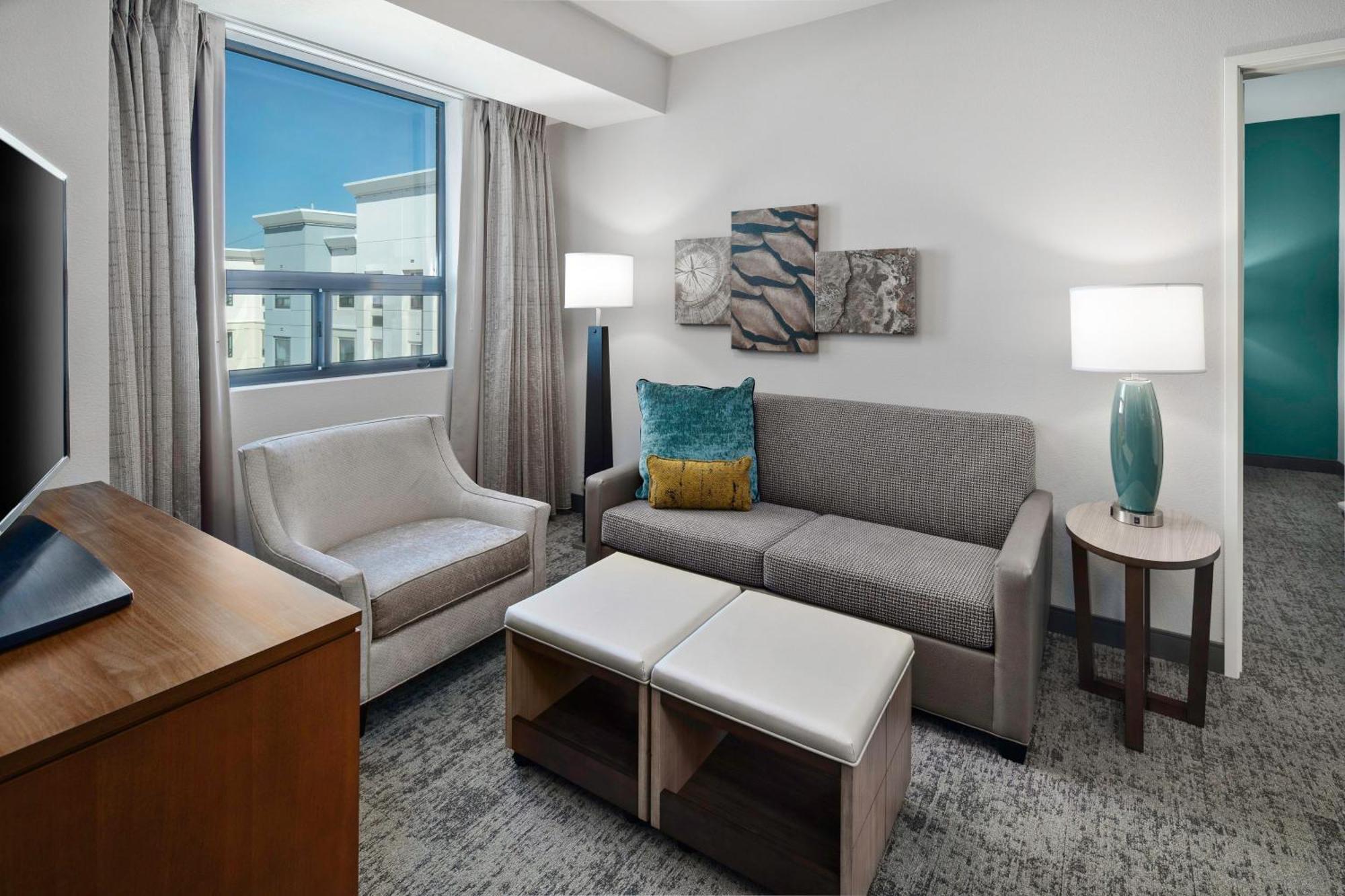 One-Bedroom King Suite Sofa Bed