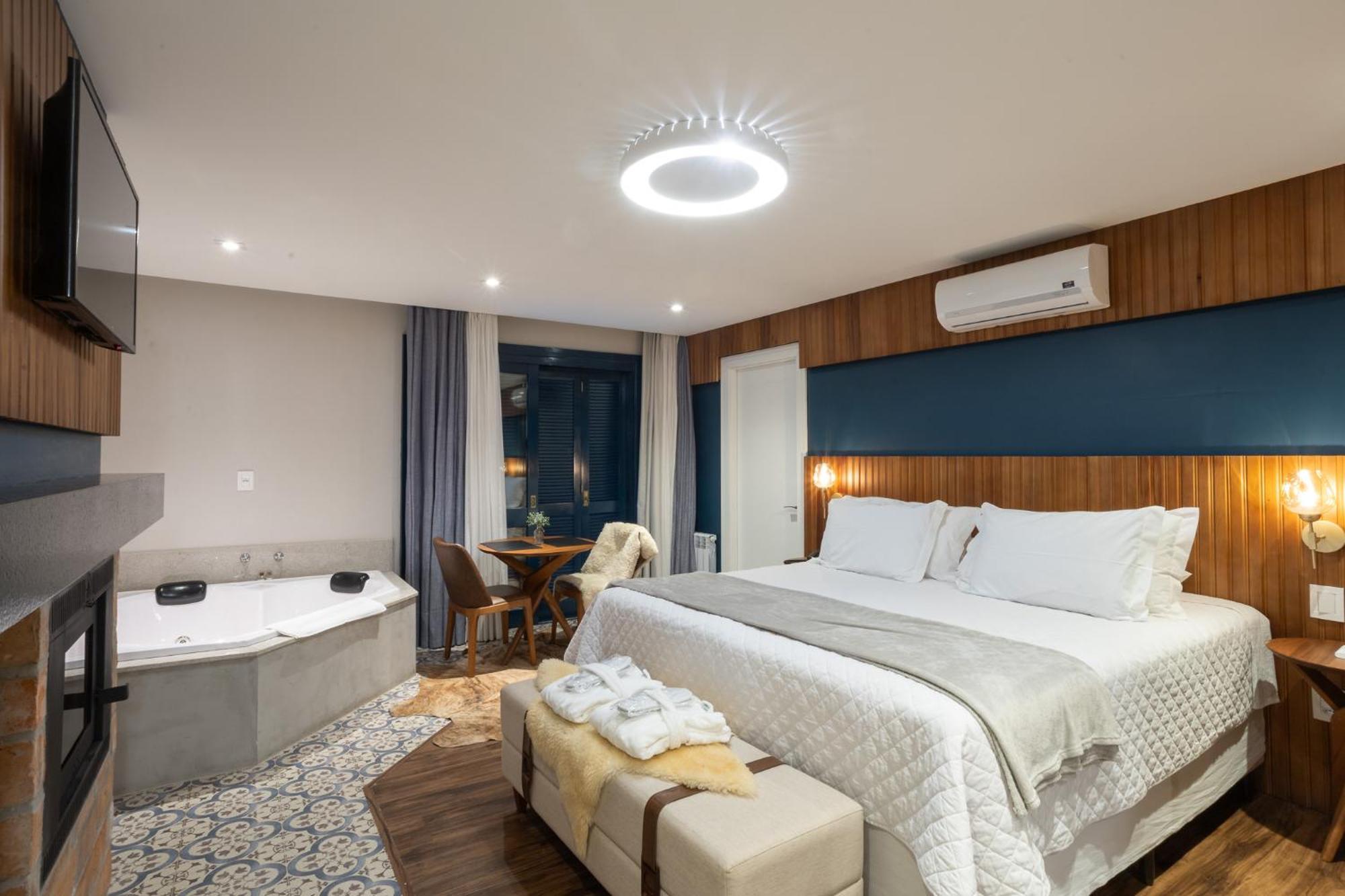 Suite Spa Bath