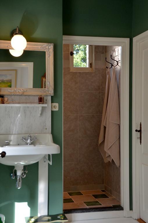 Triple Room Private Bathroom