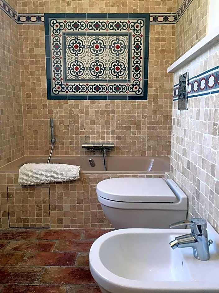 Double Room Bath