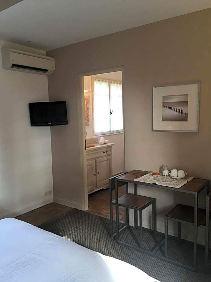 Double Room Bath