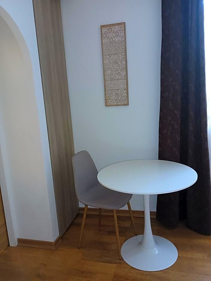 Double Room Private Bathroom