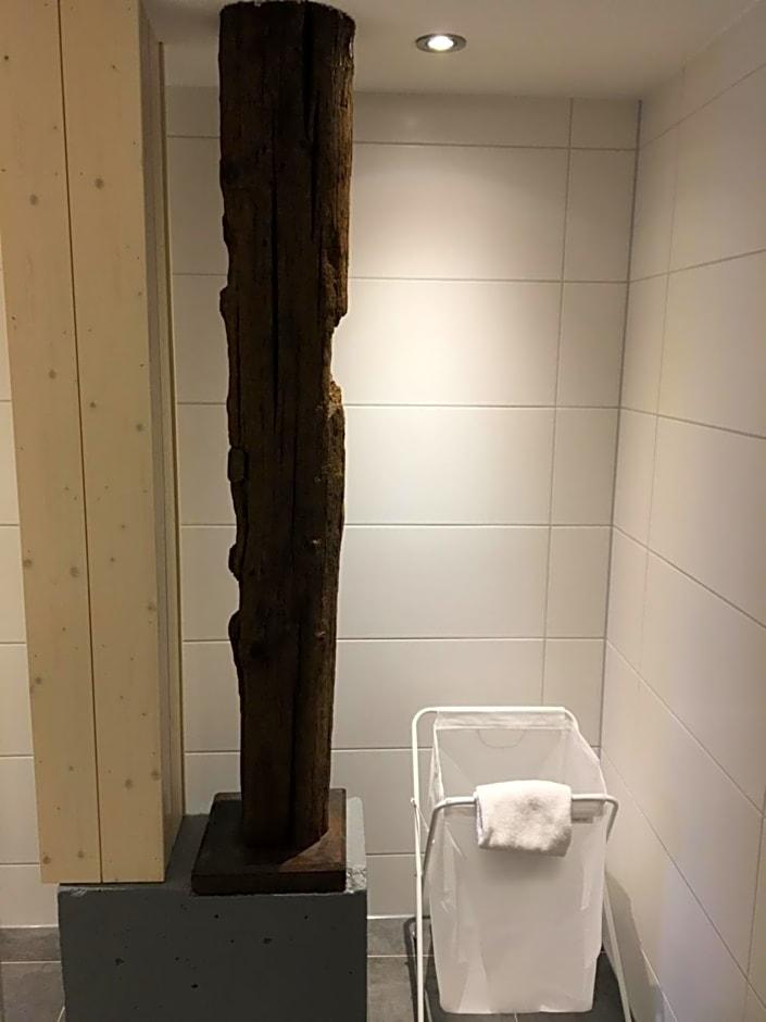 Twin Room Private Bathroom
