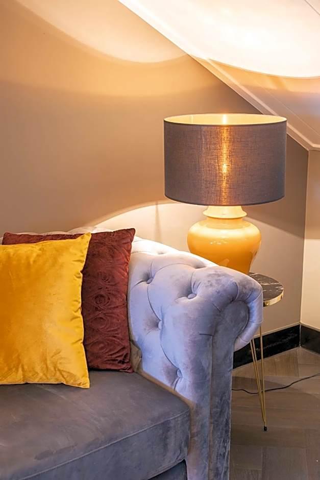 Deluxe King Suite