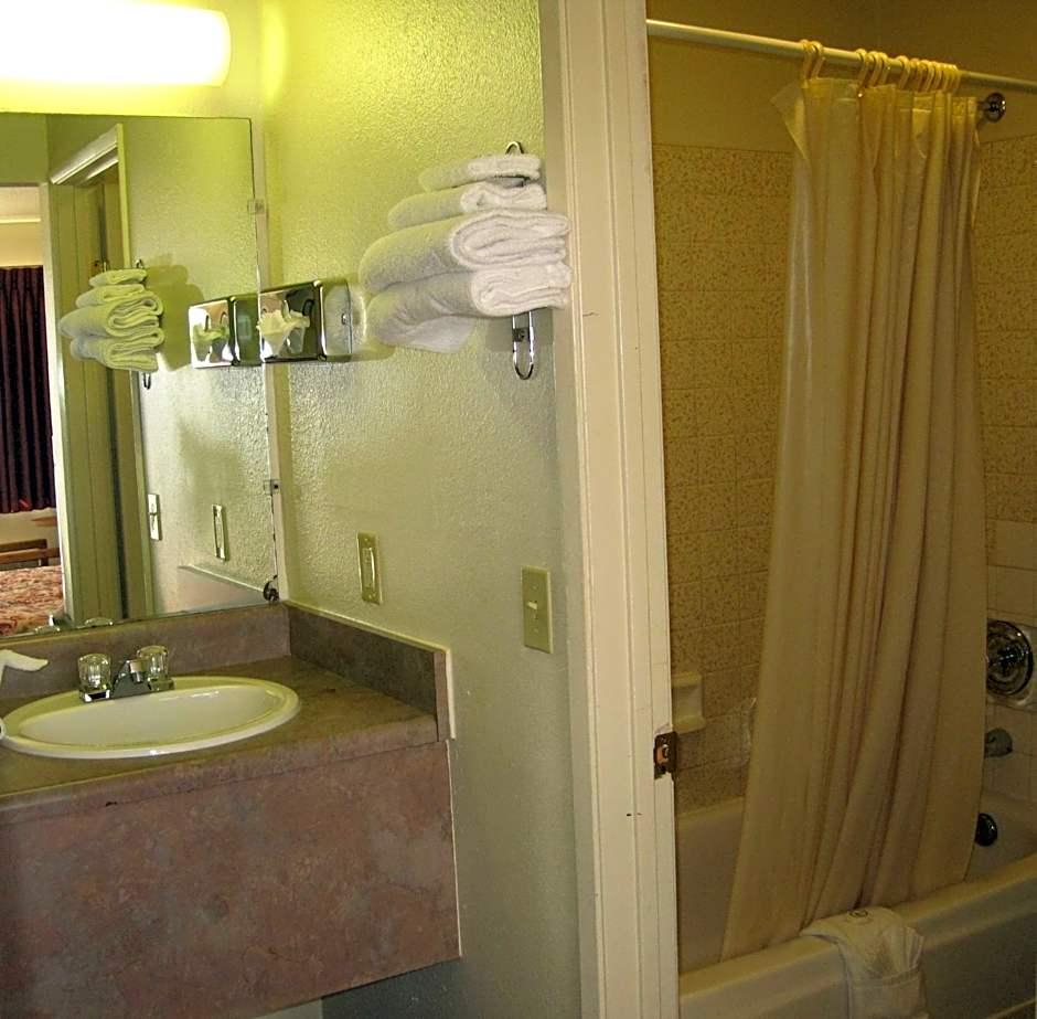 Quarto com Cama Queen-size - Fumantes