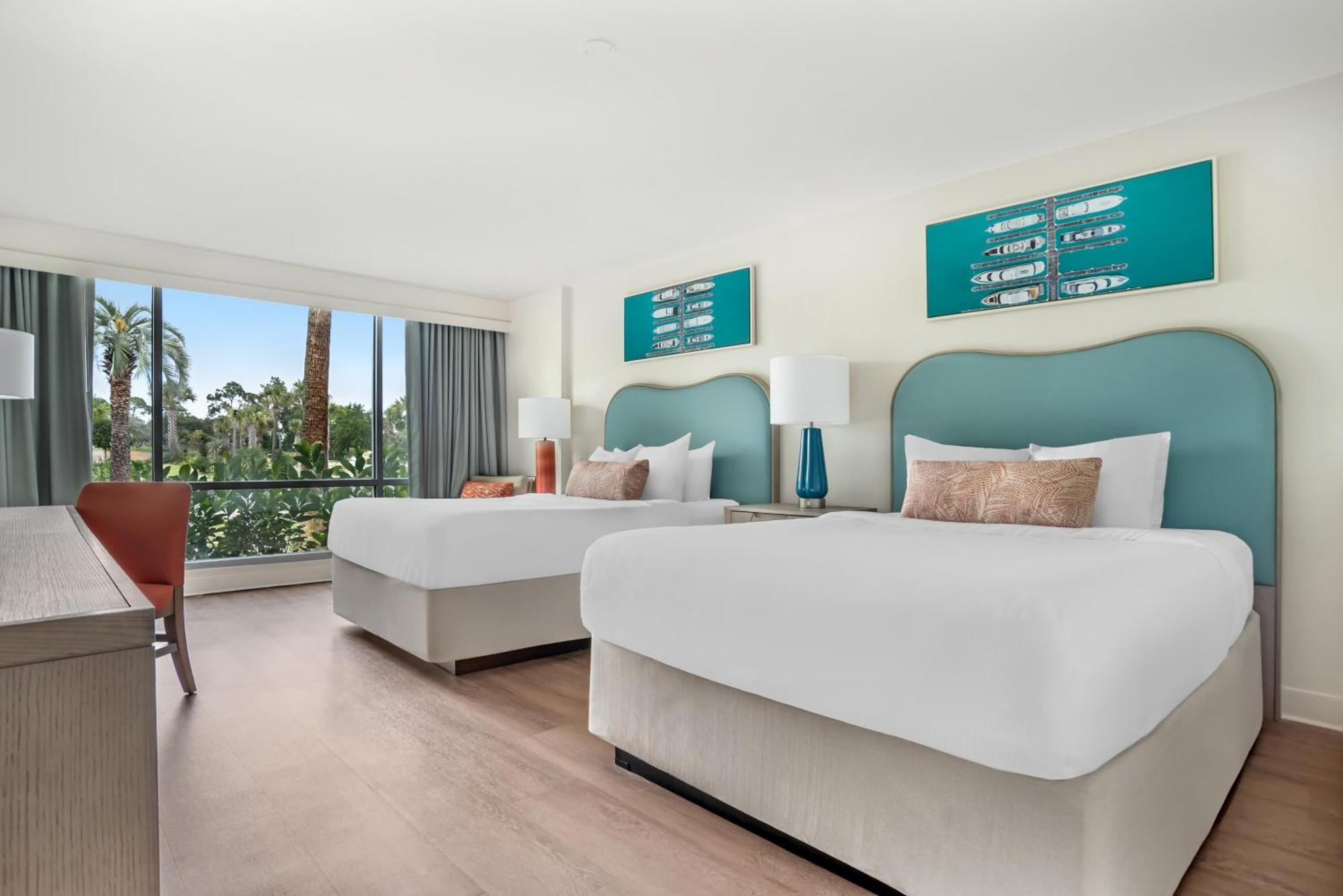 Studio Two Queen Beds Resort View