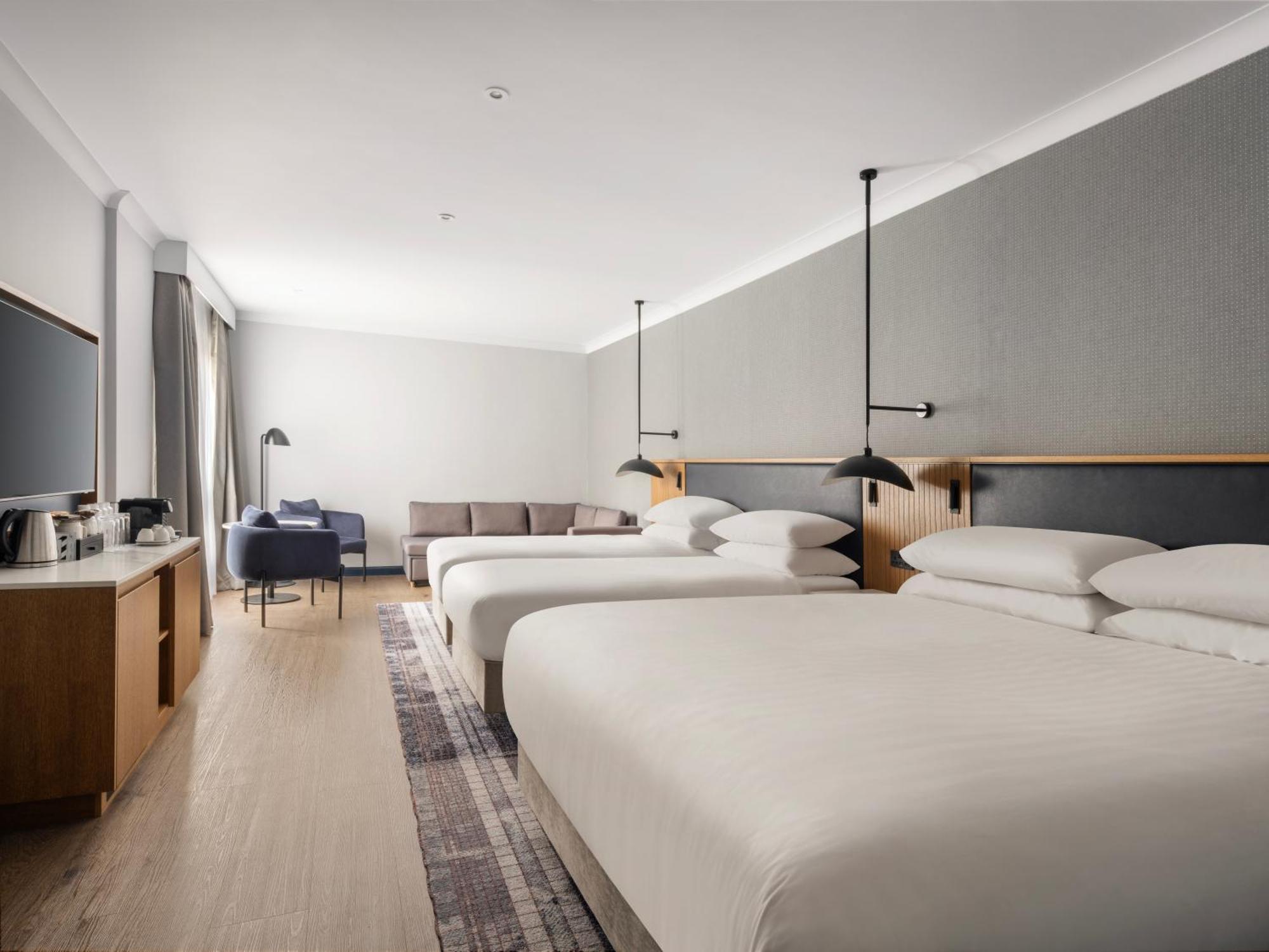Family Queen Room Two Twin Beds