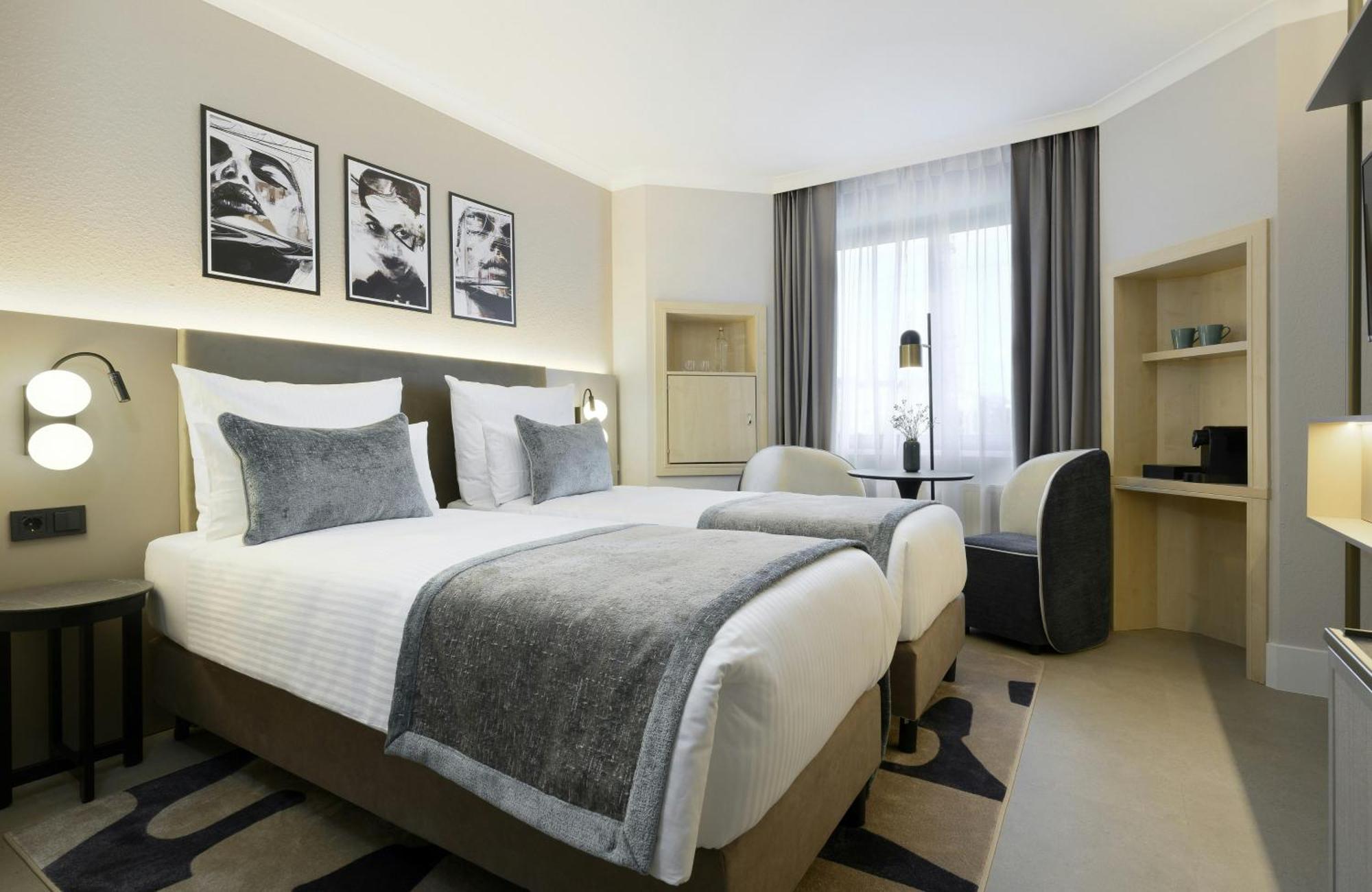 Comfort Twin Room