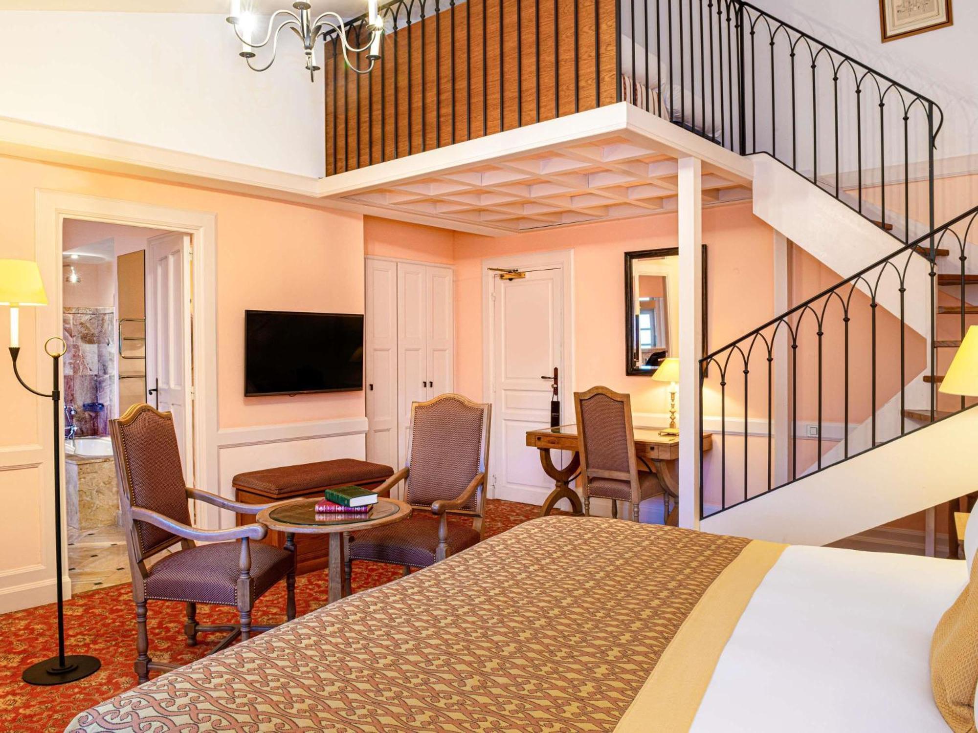 Family Room One Double Two Single Beds