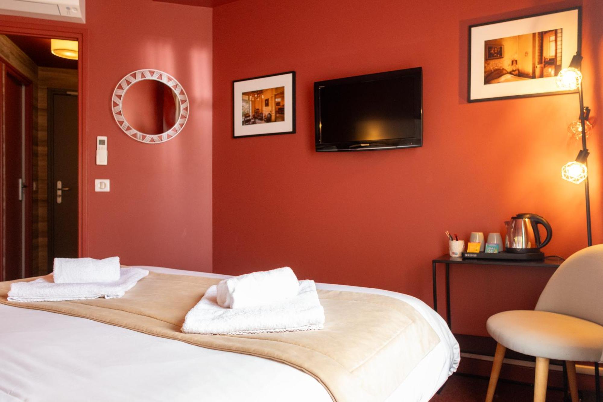 Double Room Standard Bed